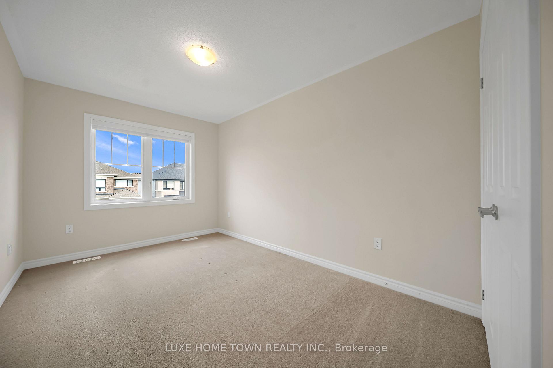 Photo 28 of 82 Prest Way, Centre Wellington, Fergus — HOMEH