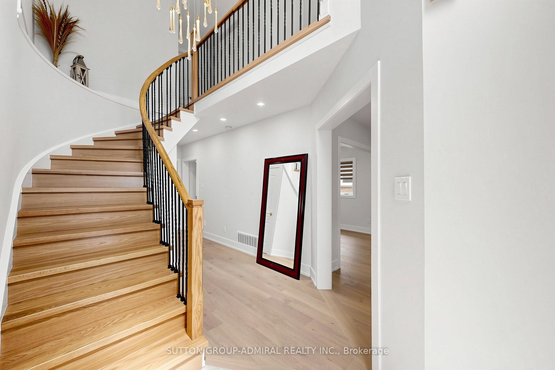 Photo 5 of 50 Springer Drive, Richmond Hill, Westbrook — HOMEH