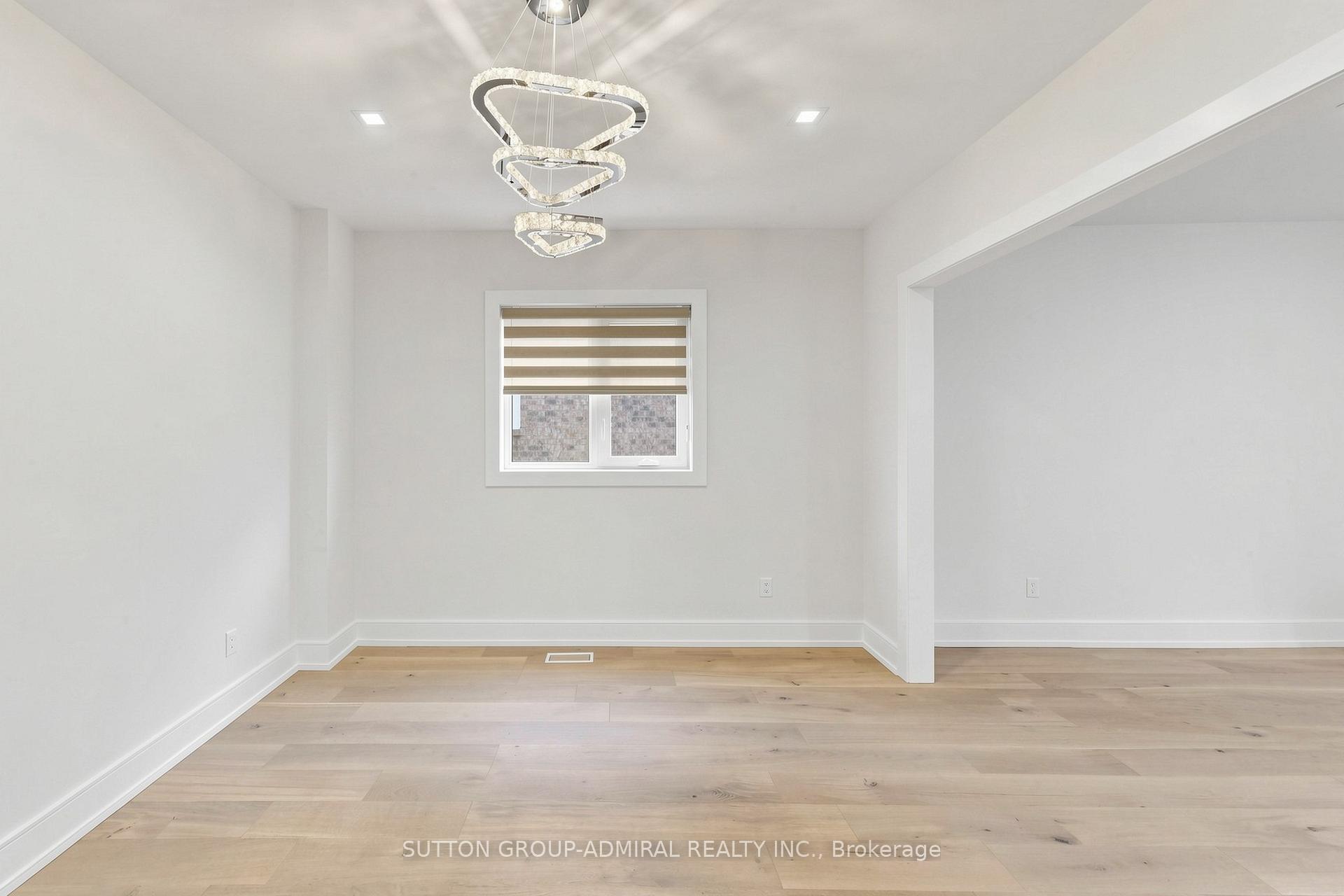 Photo 11 of 50 Springer Drive, Richmond Hill, Westbrook — HOMEH