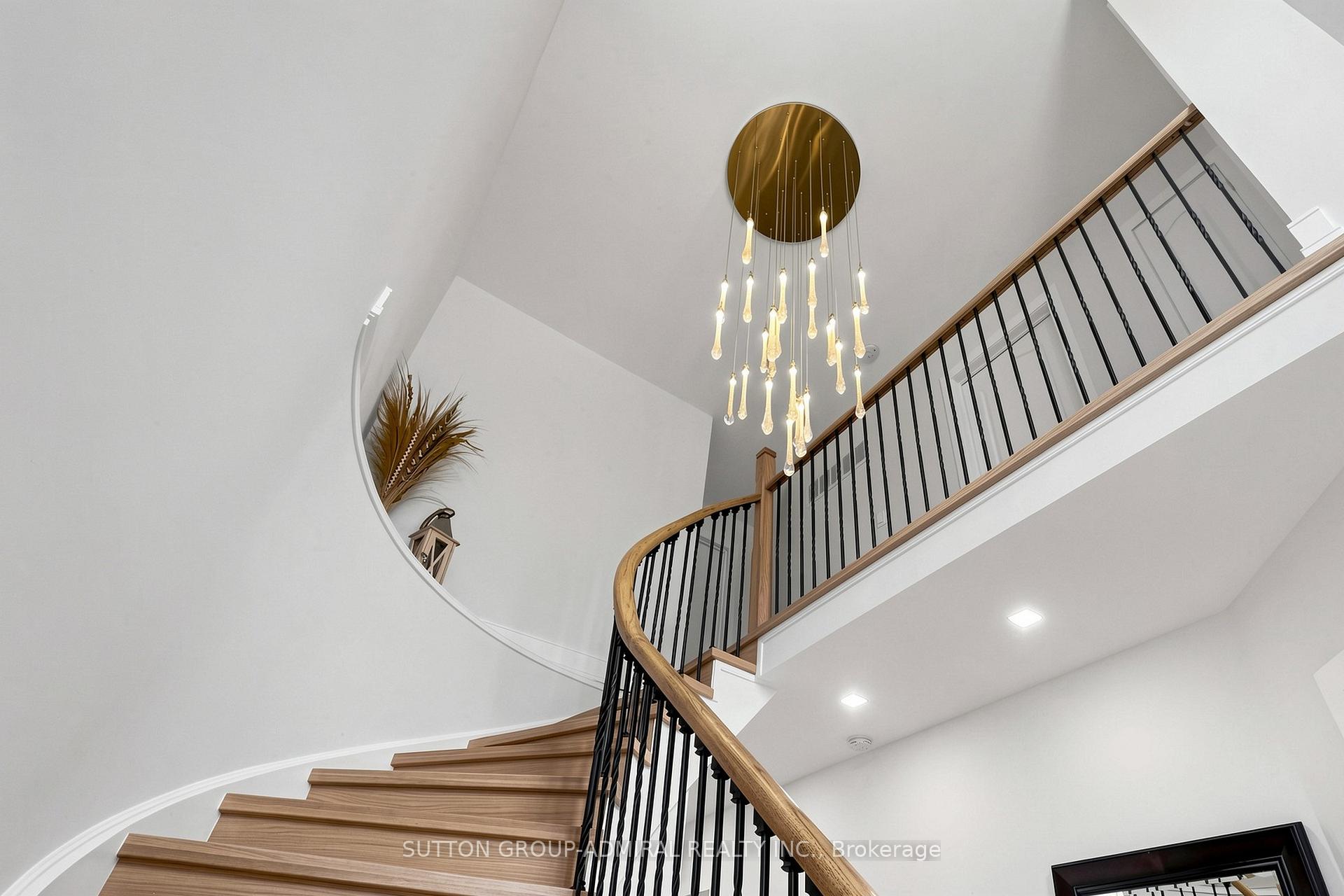 Photo 18 of 50 Springer Drive, Richmond Hill, Westbrook — HOMEH