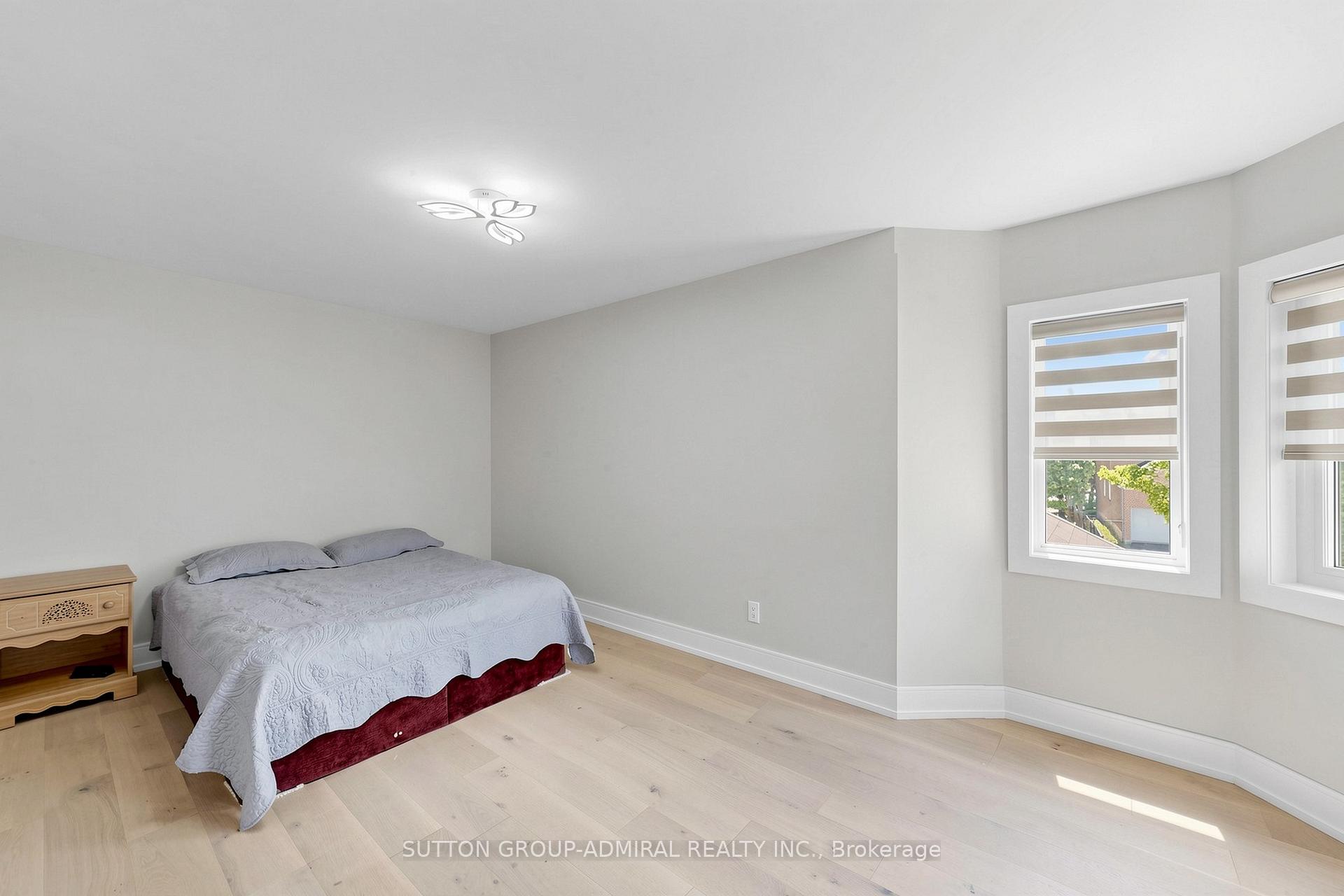 Photo 28 of 50 Springer Drive, Richmond Hill, Westbrook — HOMEH