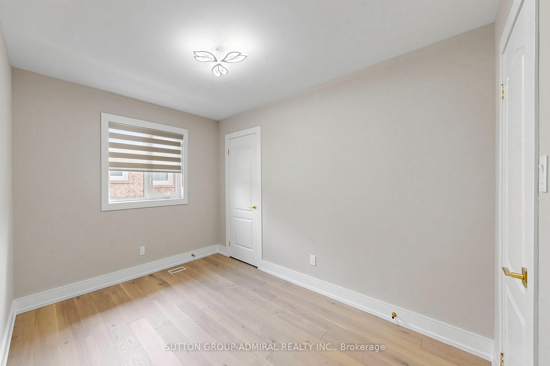 Photo 32 of 50 Springer Drive, Richmond Hill, Westbrook — HOMEH