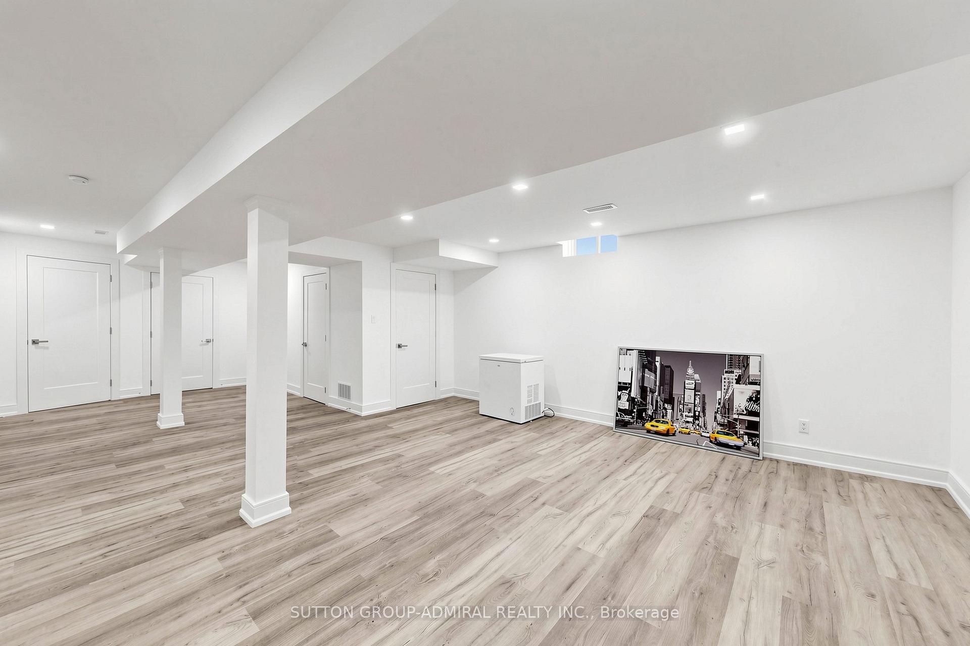 Photo 33 of 50 Springer Drive, Richmond Hill, Westbrook — HOMEH