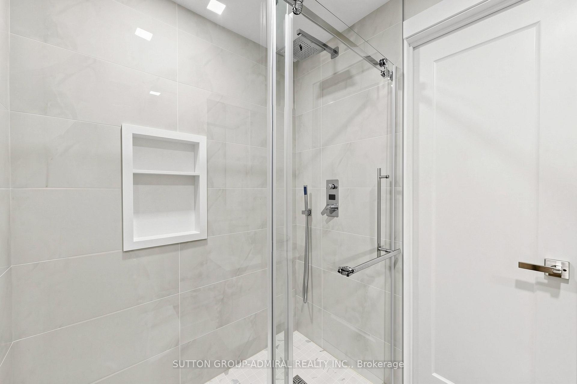 Photo 39 of 50 Springer Drive, Richmond Hill, Westbrook — HOMEH