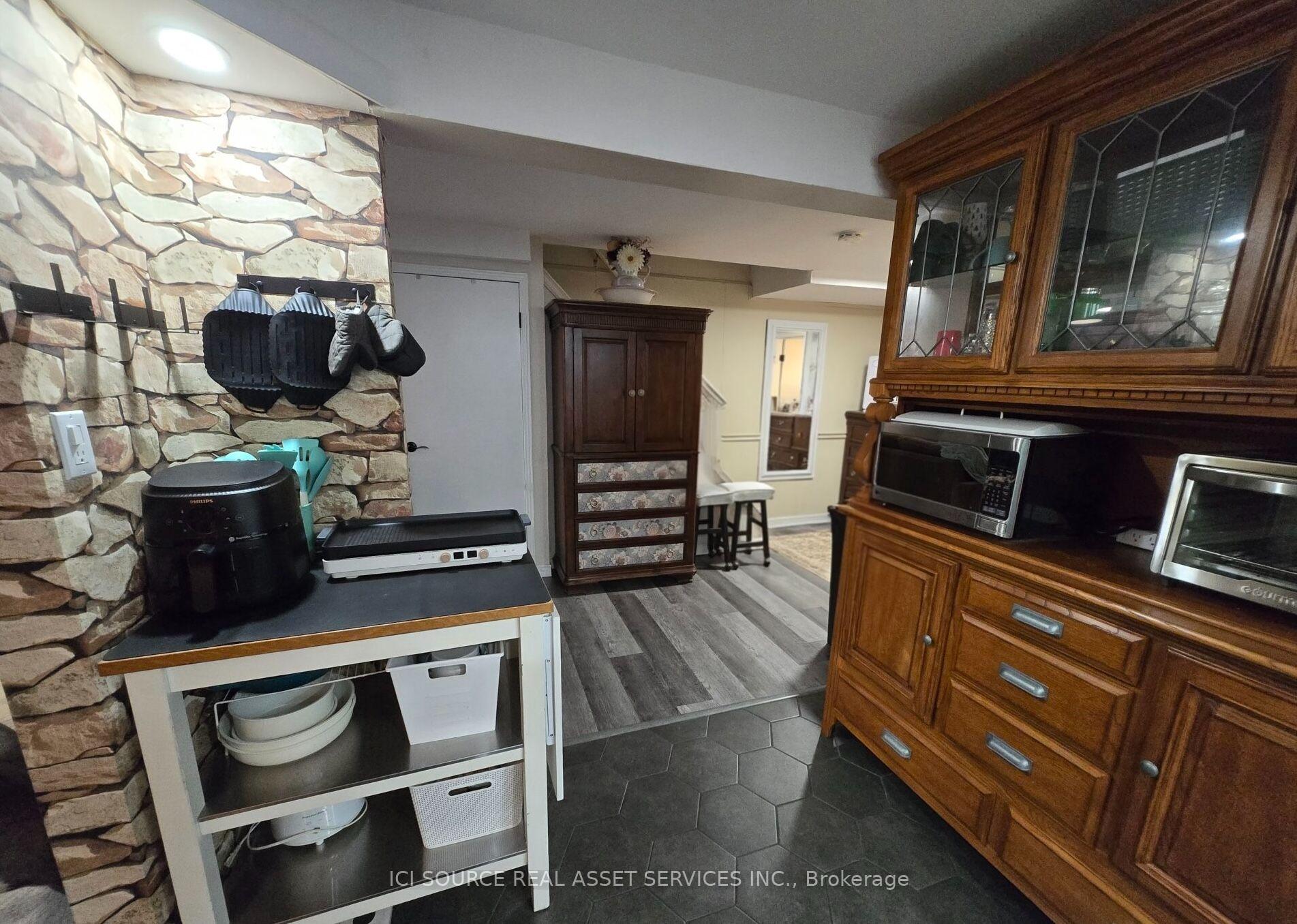 Photo 16 of 1730 Attawandaron Road, London, North F — HOMEH