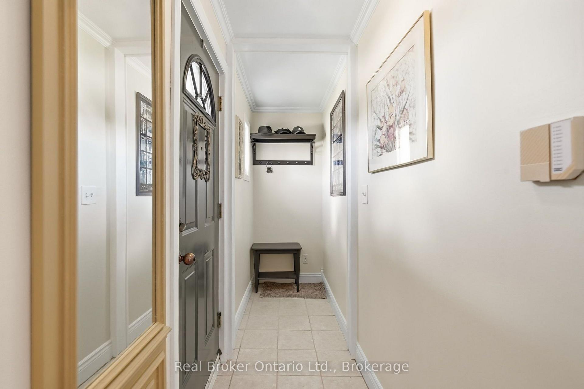 Photo 3 of 2210 King Street E, Hamilton, Glenview — HOMEH