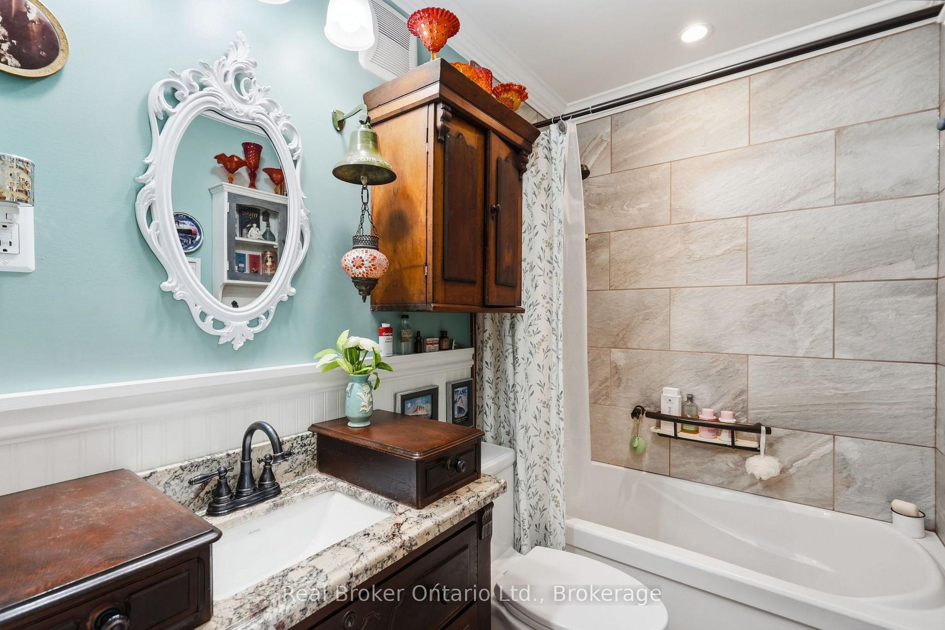 Photo 12 of 2210 King Street E, Hamilton, Glenview — HOMEH
