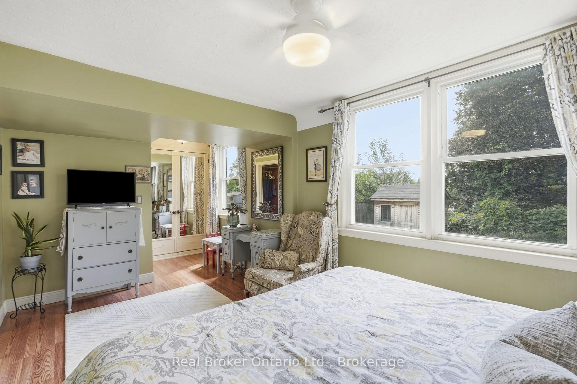 Photo 14 of 2210 King Street E, Hamilton, Glenview — HOMEH