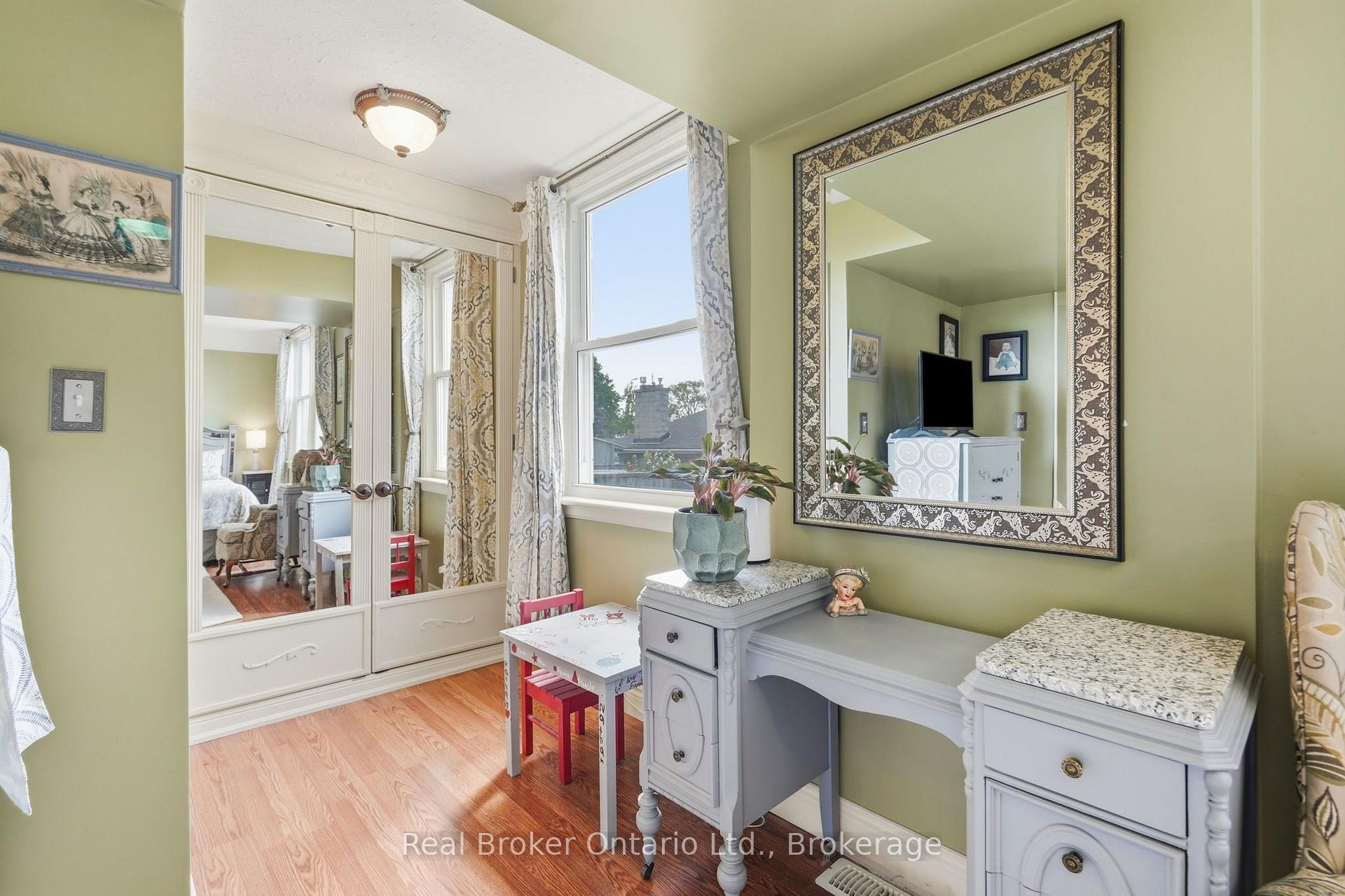 Photo 15 of 2210 King Street E, Hamilton, Glenview — HOMEH