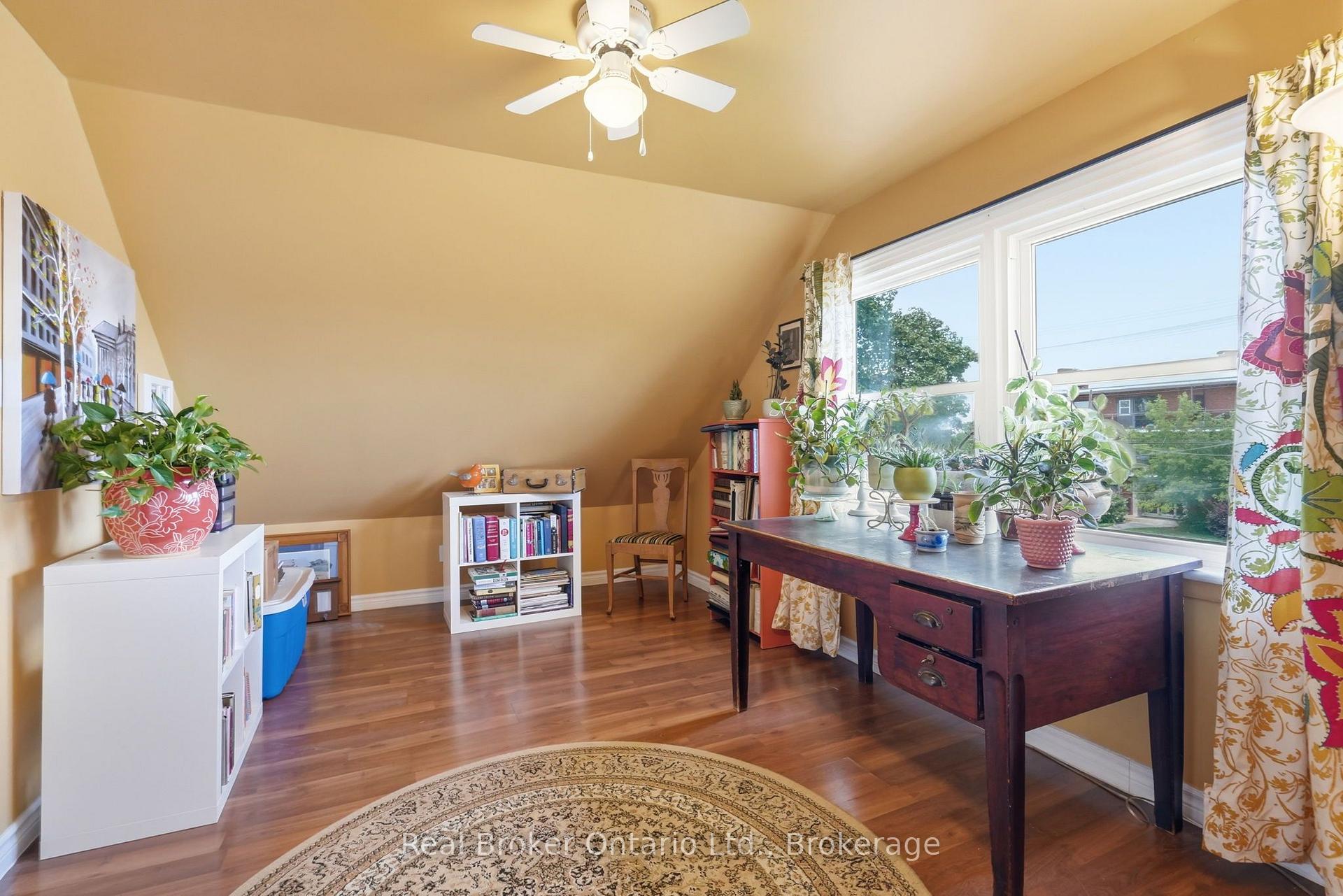 Photo 25 of 2210 King Street E, Hamilton, Glenview — HOMEH