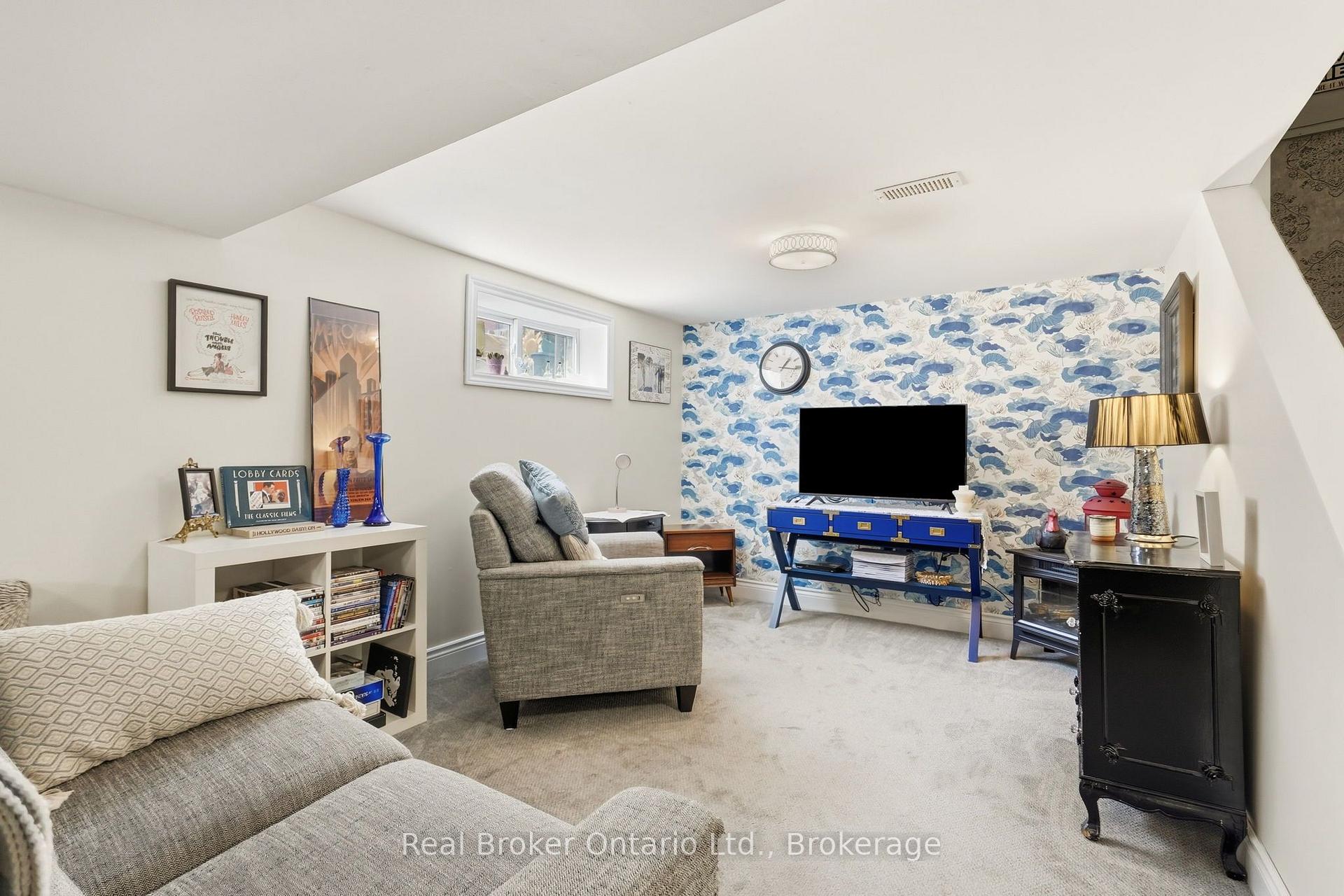 Photo 28 of 2210 King Street E, Hamilton, Glenview — HOMEH