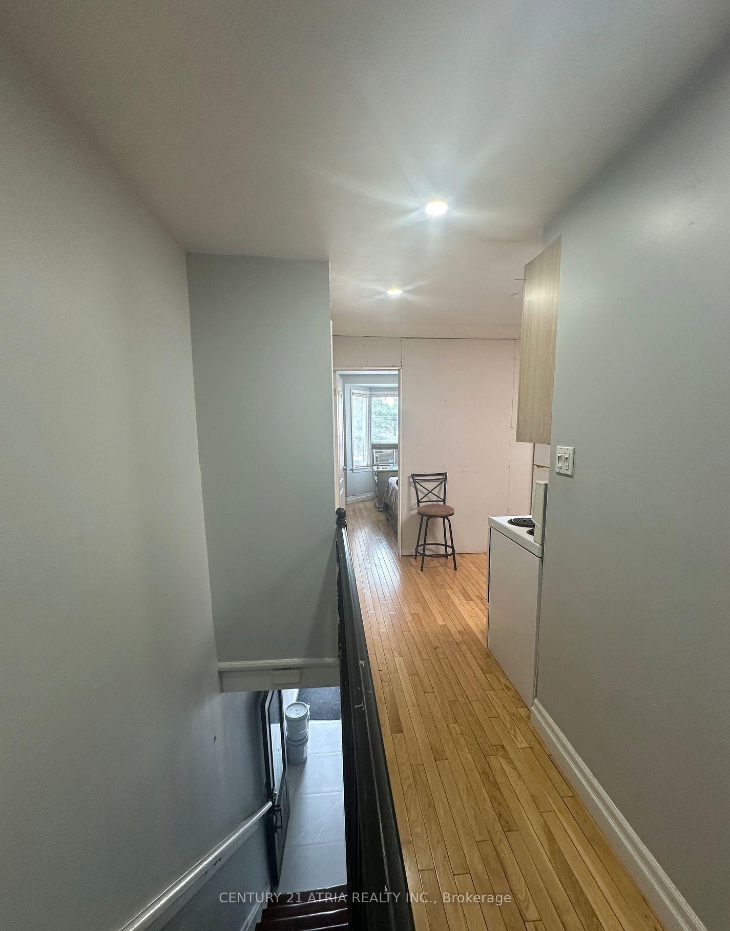Photo 9 of 1085 Weston Road, North York, Mount Dennis — HOMEH