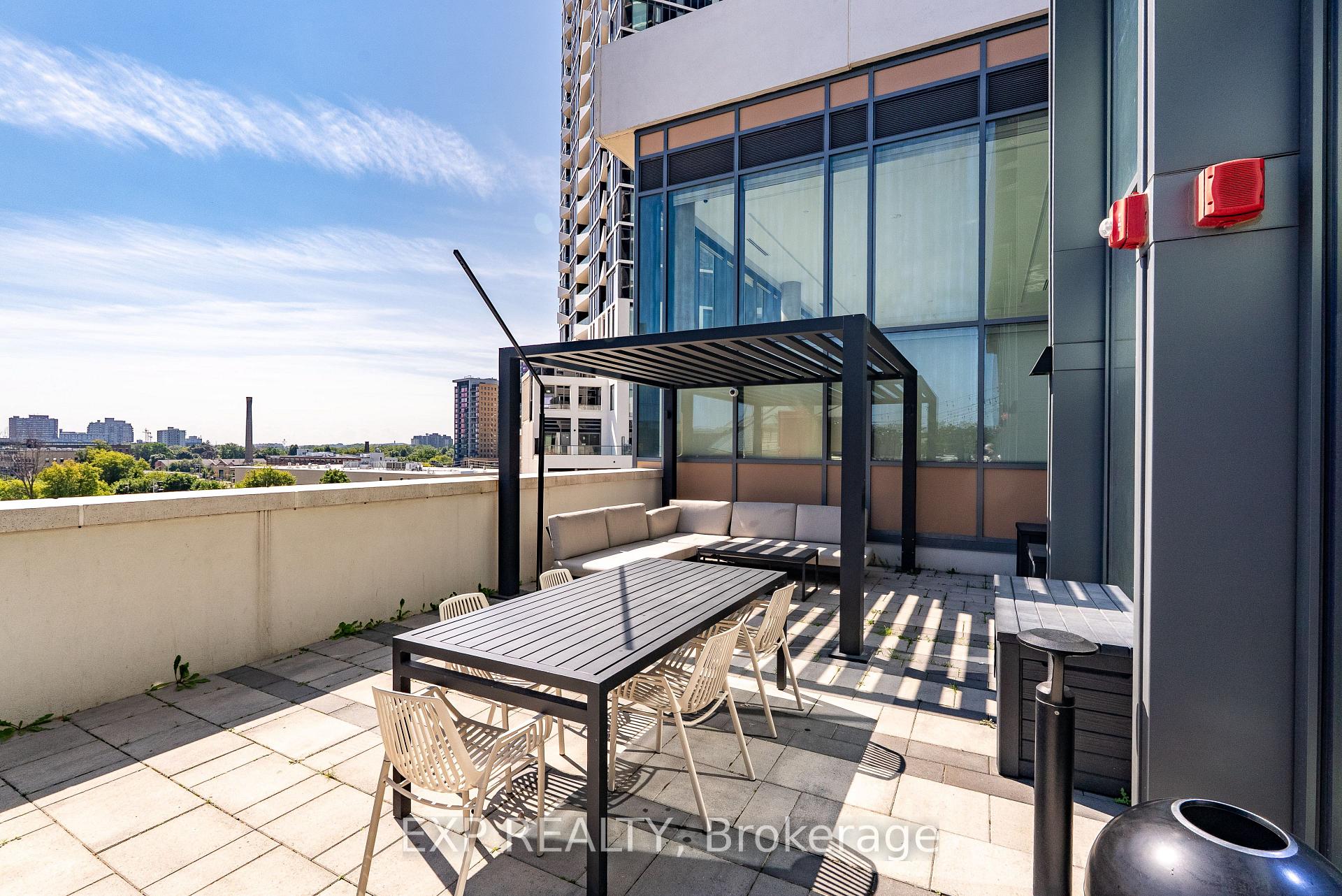 Photo 44 of Unit 1011, 5 Wellington Street S, Kitchener, KW Hospital — HOMEH