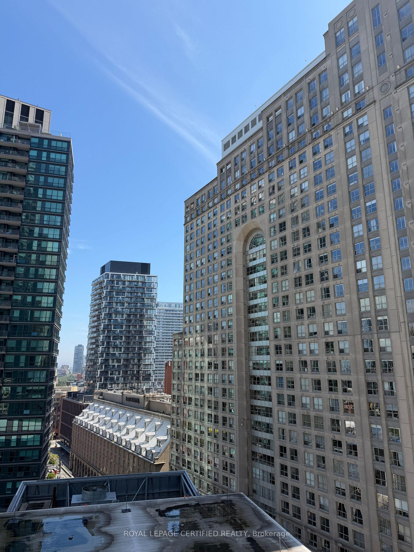 Photo 25 of Unit 1308, 8 The Esplanade, Toronto, Waterfront Communities — HOMEH