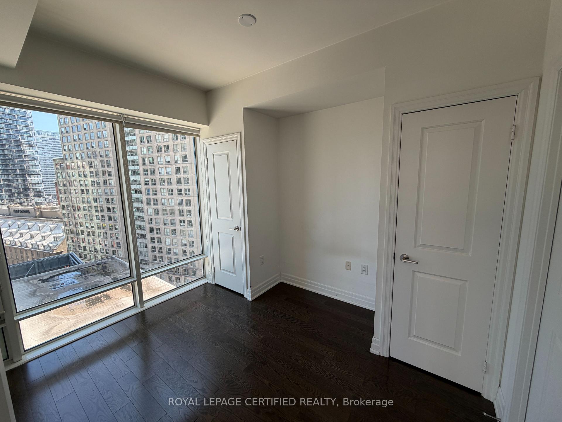 Photo 30 of Unit 1308, 8 The Esplanade, Toronto, Waterfront Communities — HOMEH