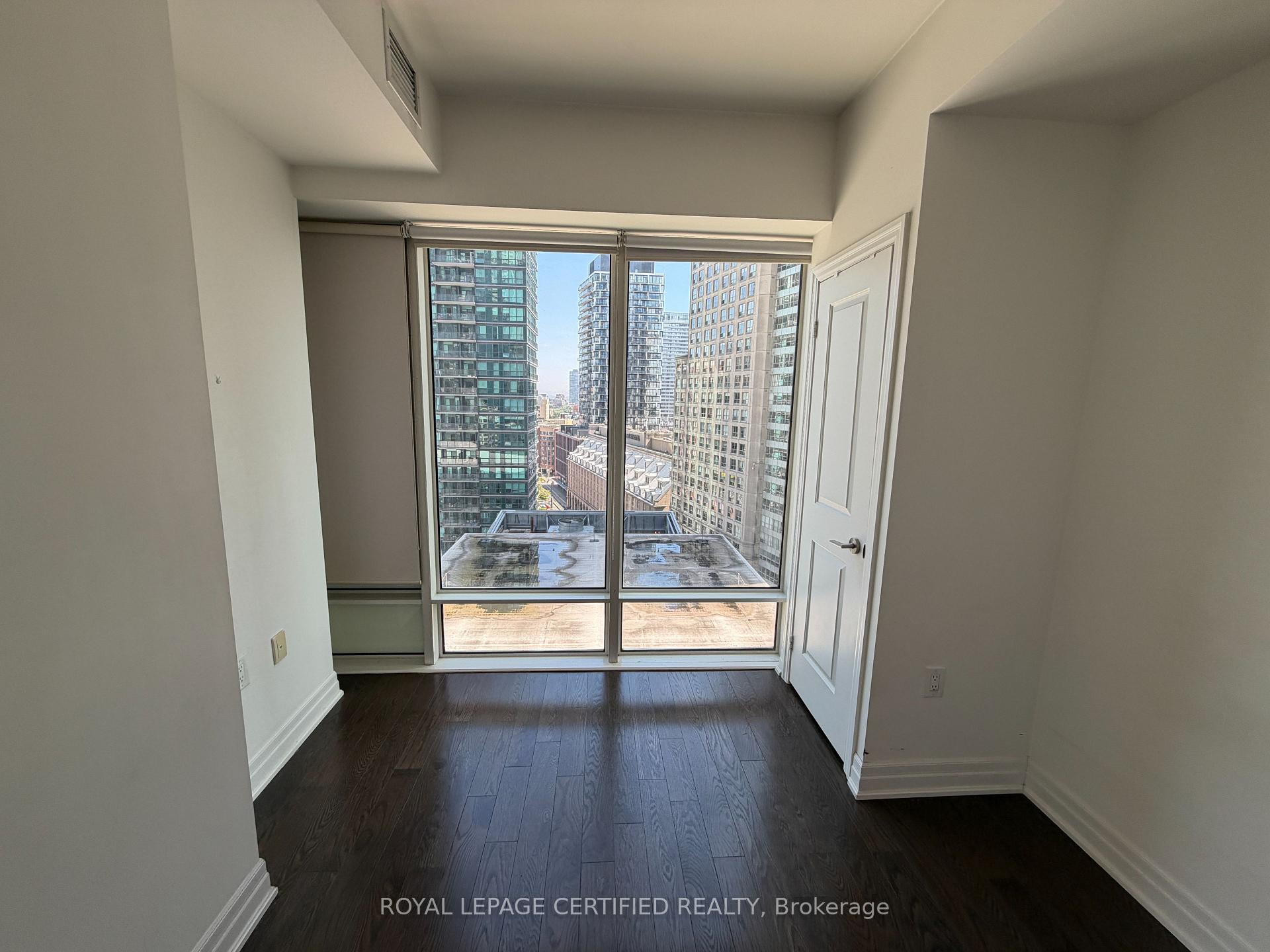 Photo 31 of Unit 1308, 8 The Esplanade, Toronto, Waterfront Communities — HOMEH