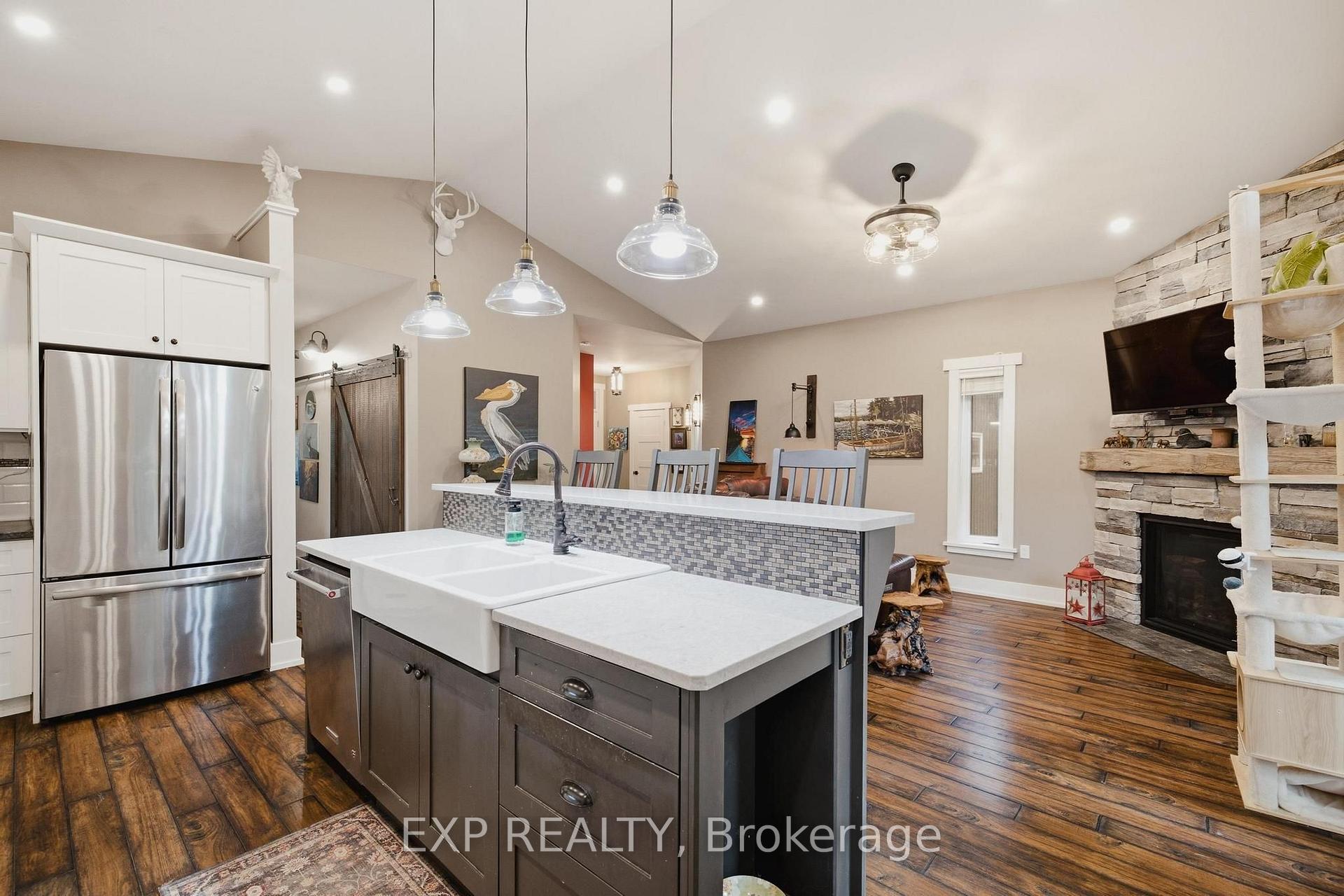 Photo 12 of 153 James Street, Huron East, Seaforth — HOMEH