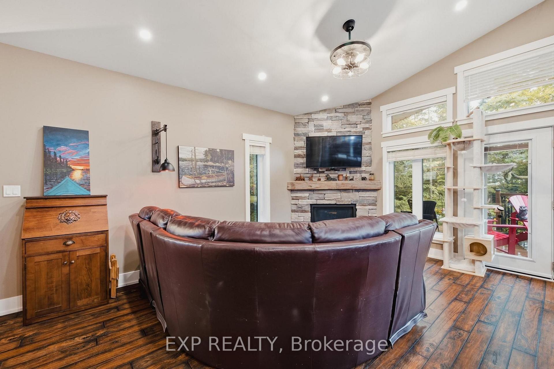 Photo 14 of 153 James Street, Huron East, Seaforth — HOMEH