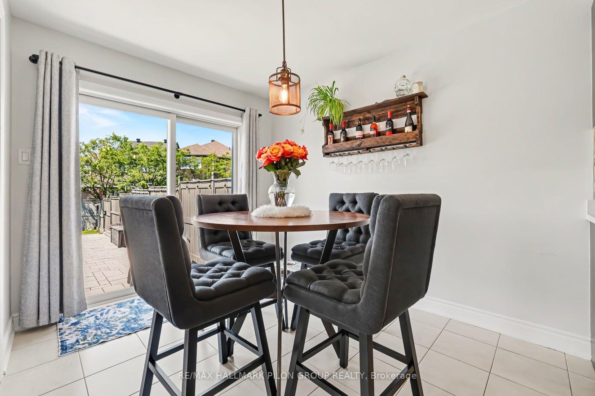 Photo 16 of 336 Sweetfern Crescent, Ottawa, Avalon West — HOMEH