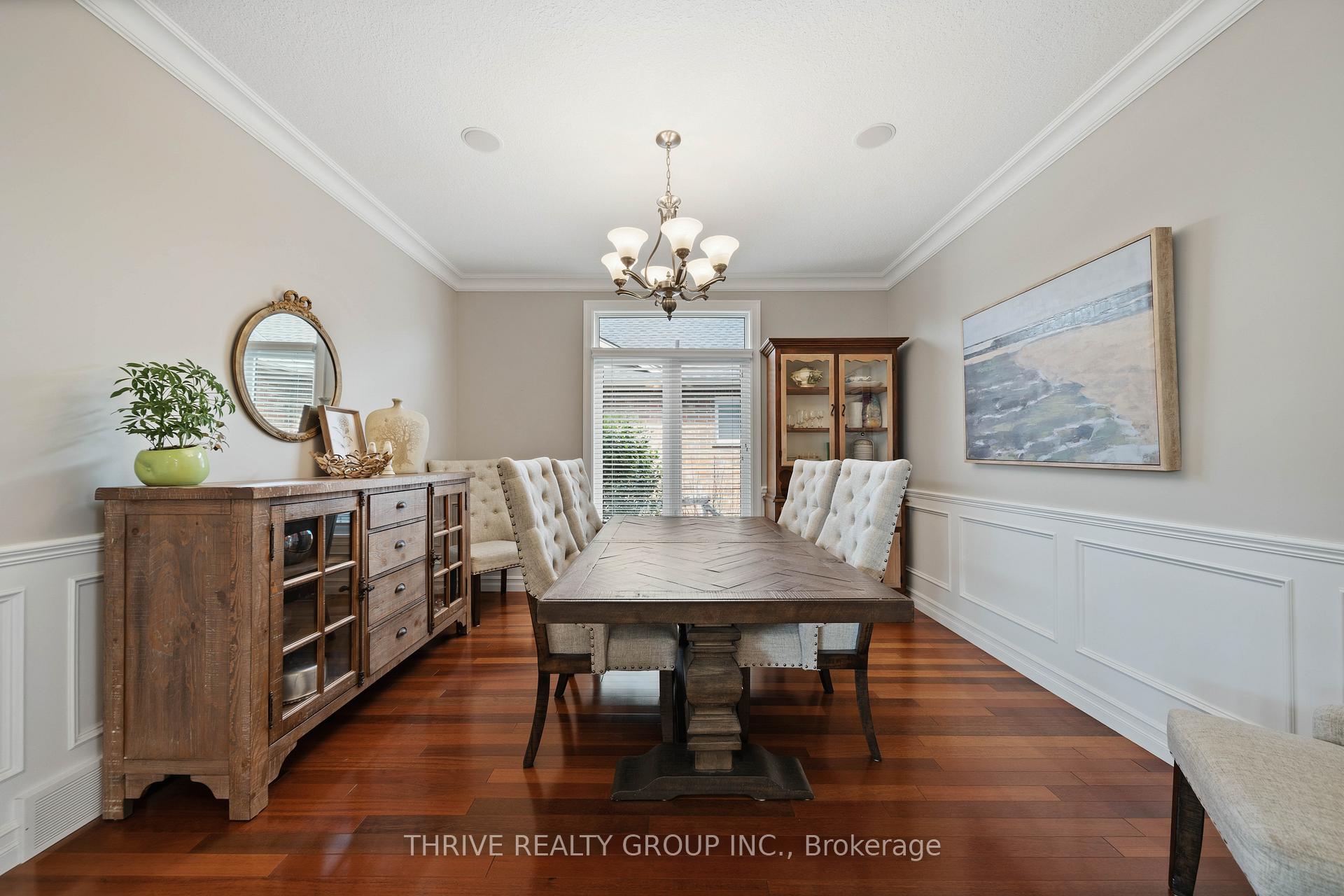 Photo 9 of 944 Collins Drive, London, South L — HOMEH