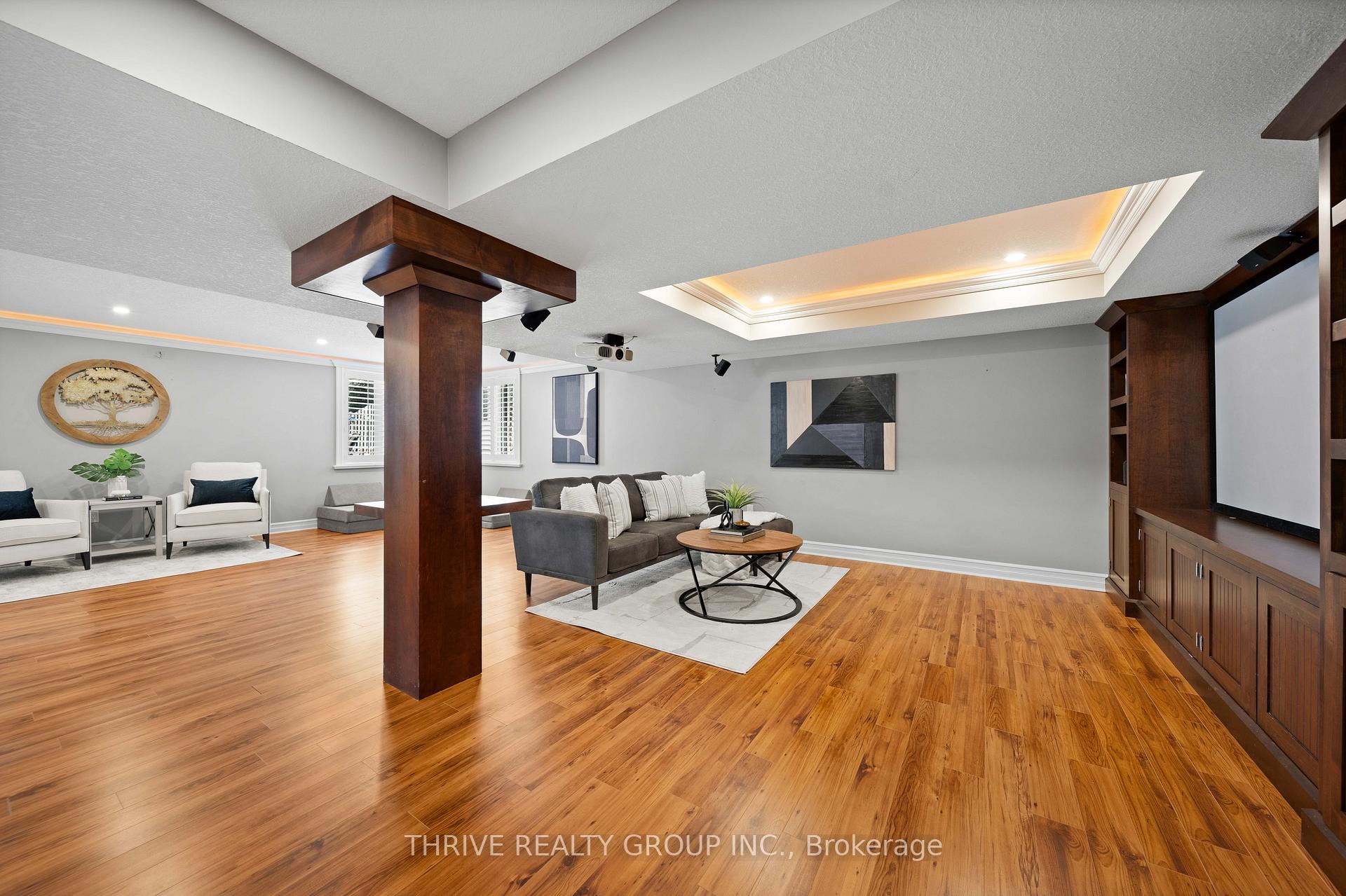 Photo 39 of 944 Collins Drive, London, South L — HOMEH