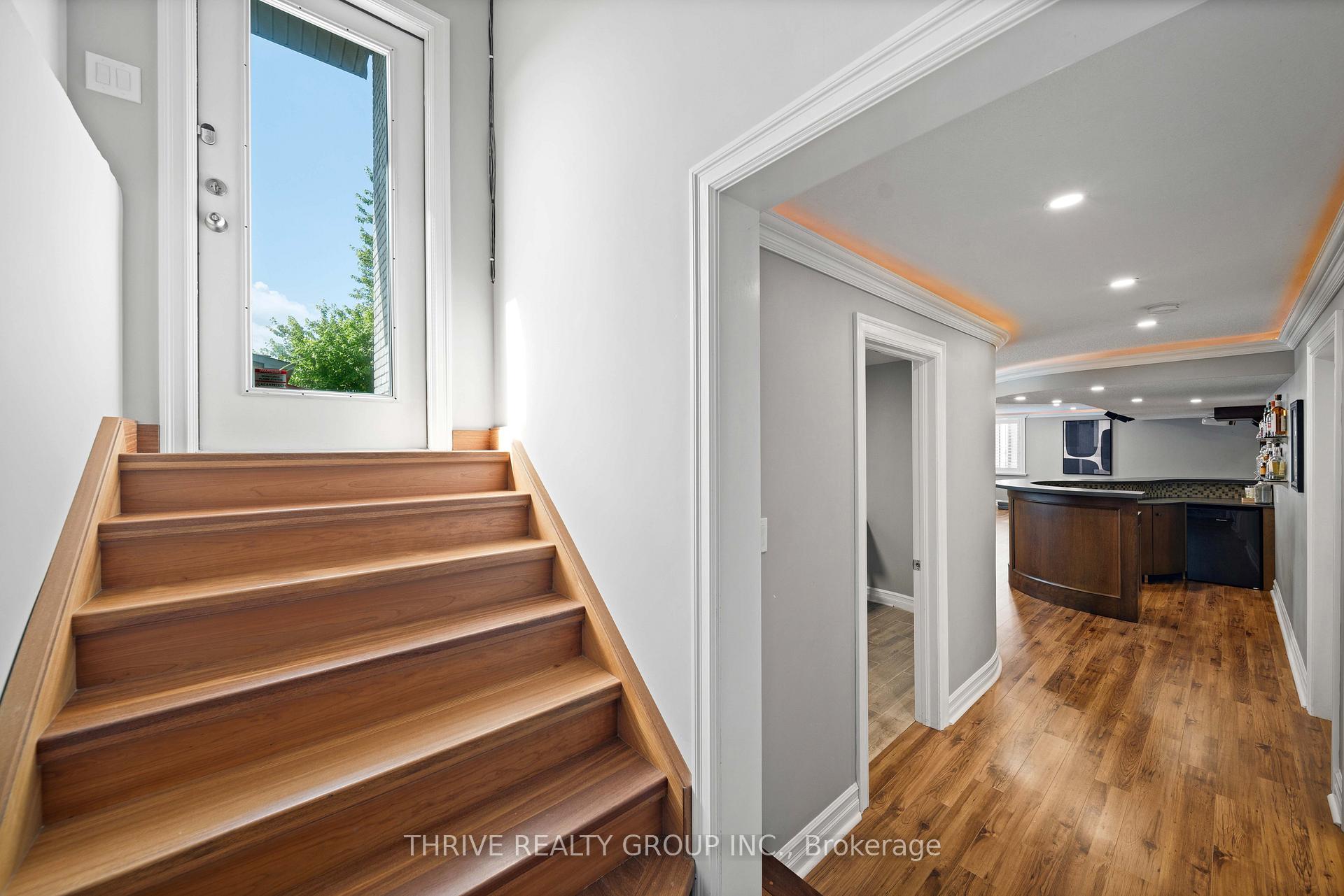 Photo 45 of 944 Collins Drive, London, South L — HOMEH
