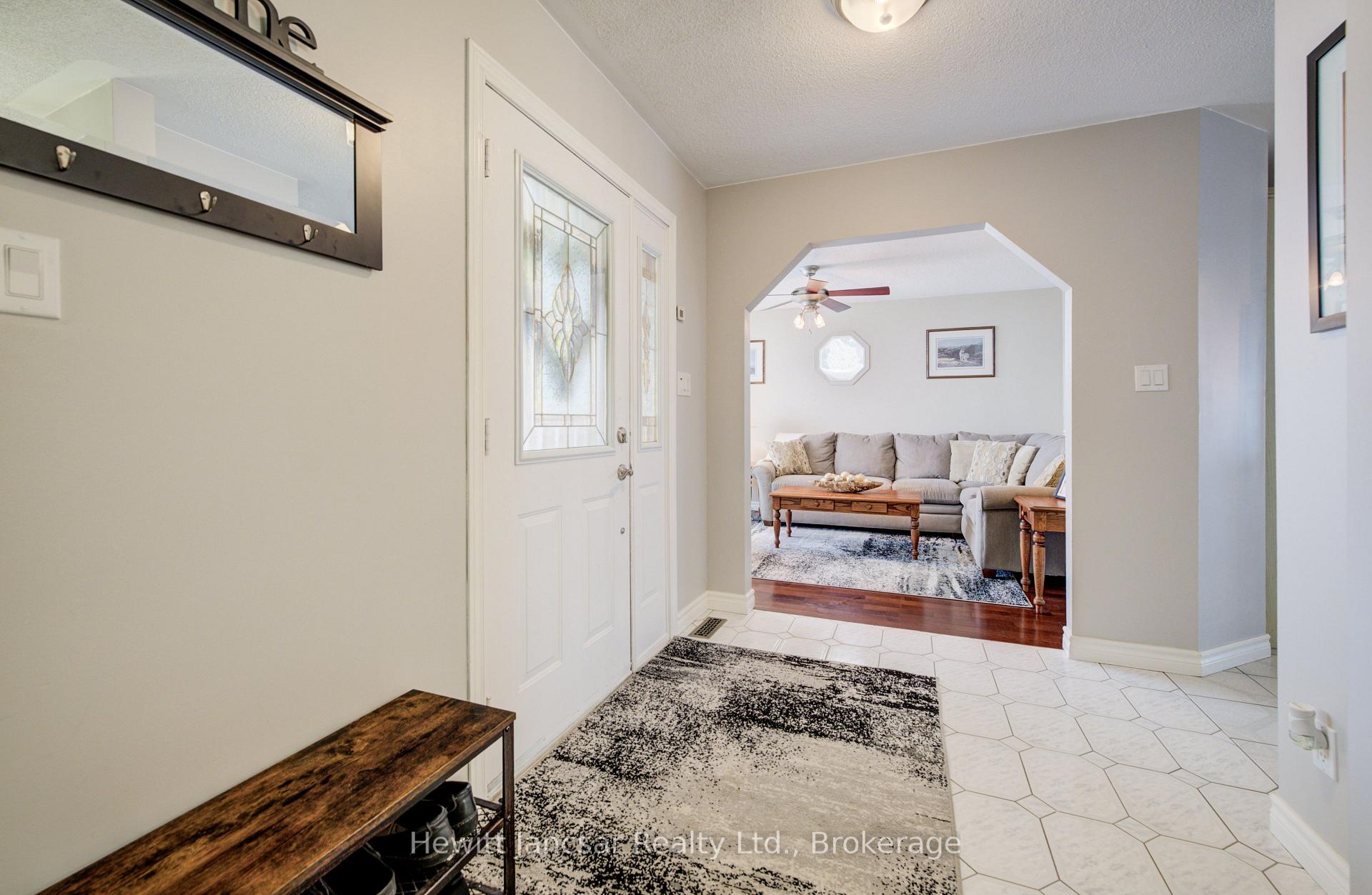 Photo 6 of 34381 Denfield Road, Lucan Biddulph, Clandeboye — HOMEH