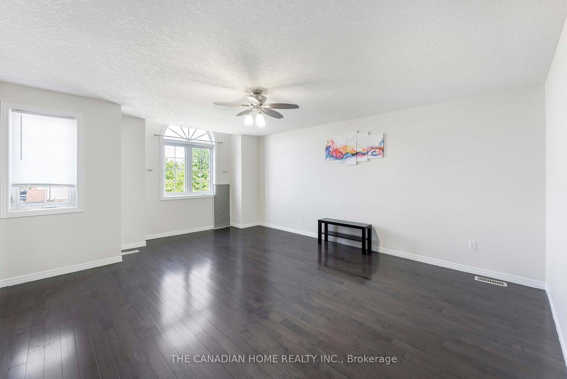 Photo 7 of 500 Robert Ferrie Drive, Kitchener, Doon South — HOMEH