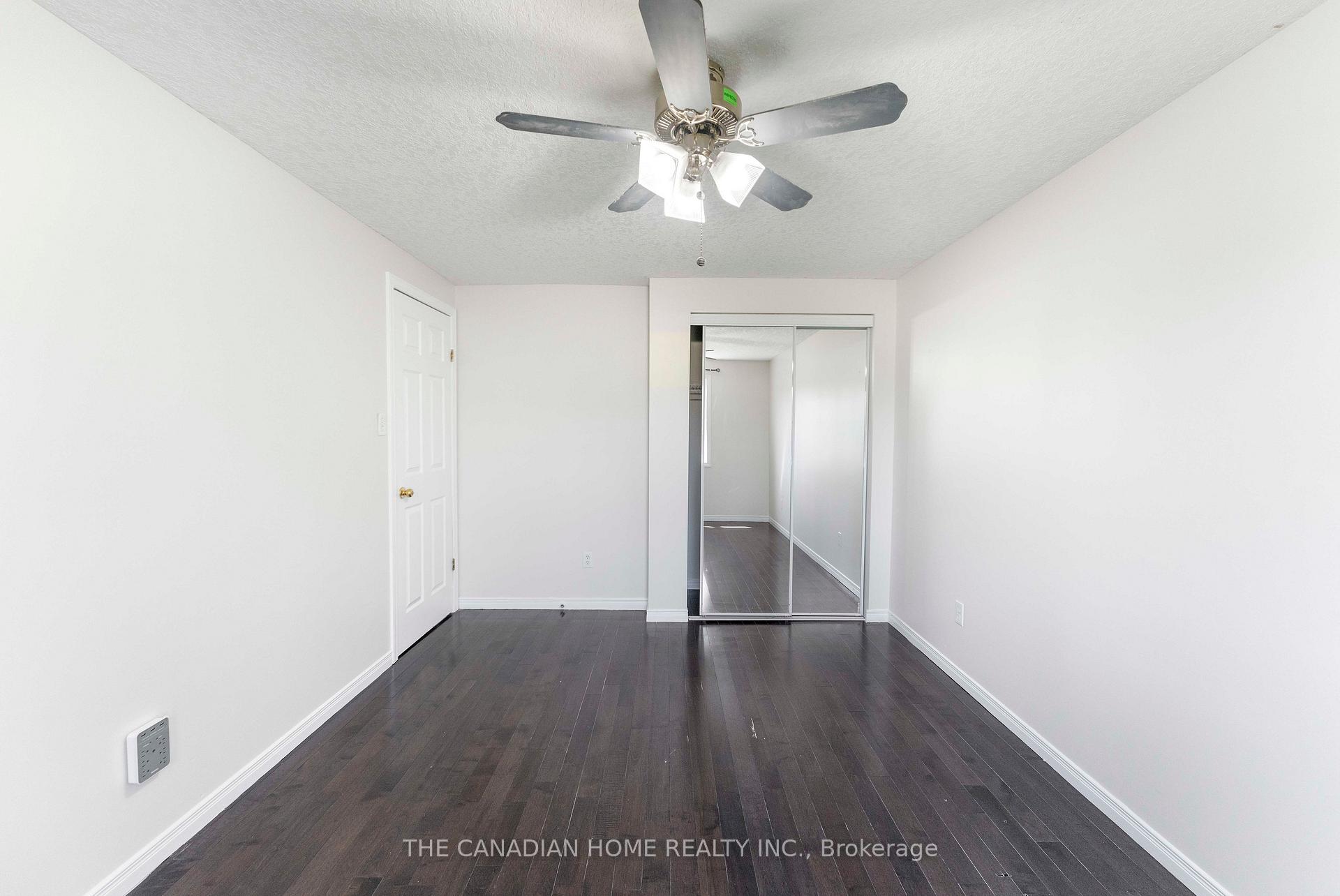Photo 15 of 500 Robert Ferrie Drive, Kitchener, Doon South — HOMEH