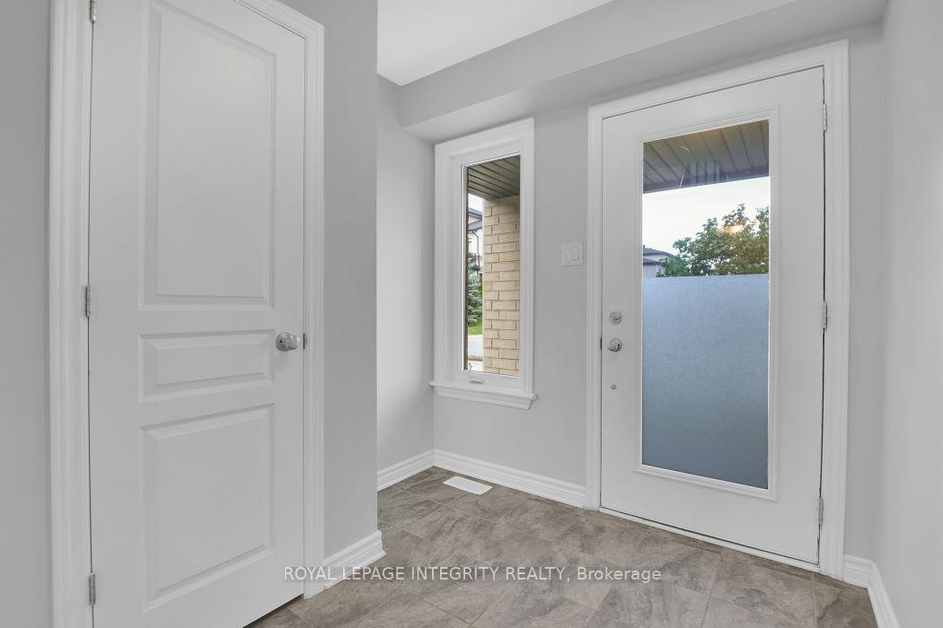 Photo 3 of 180 Poplin Street, Ottawa, Riverside South/Gloucester Glen — HOMEH