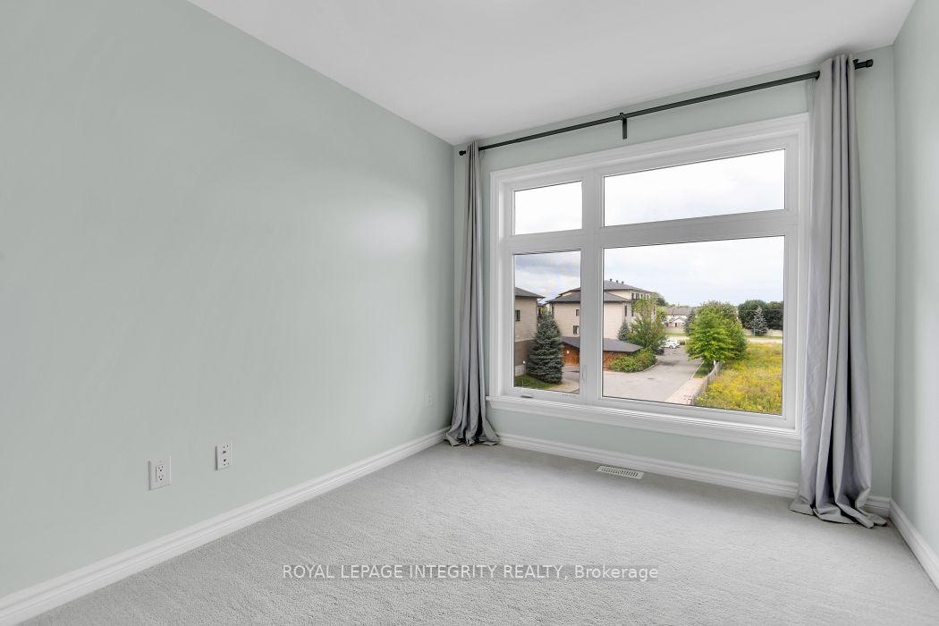 Photo 23 of 180 Poplin Street, Ottawa, Riverside South/Gloucester Glen — HOMEH