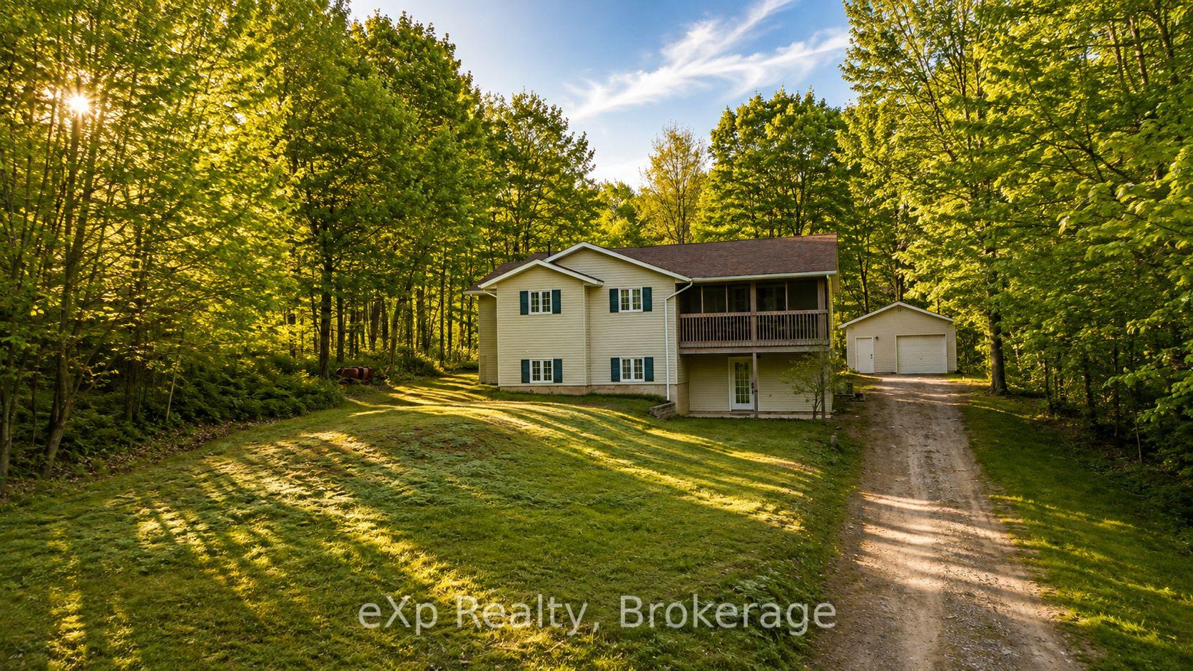 Photo 1 of 1084 Bonnie Lake Road, Bracebridge, Macaulay — HOMEH