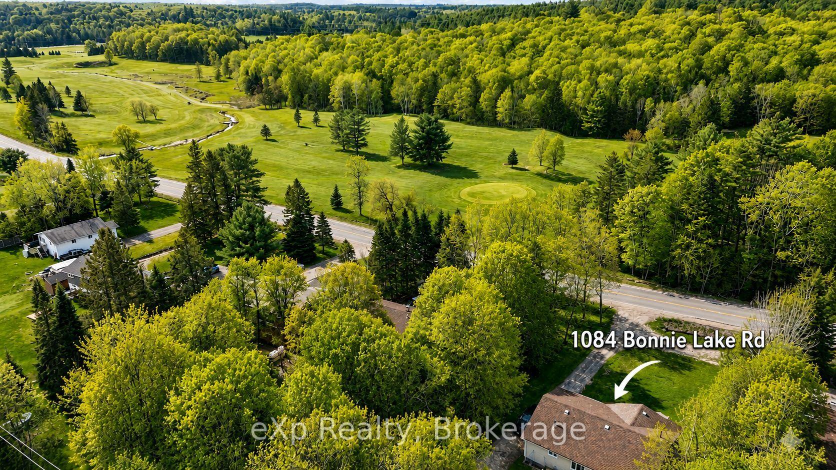 Photo 2 of 1084 Bonnie Lake Road, Bracebridge, Macaulay — HOMEH