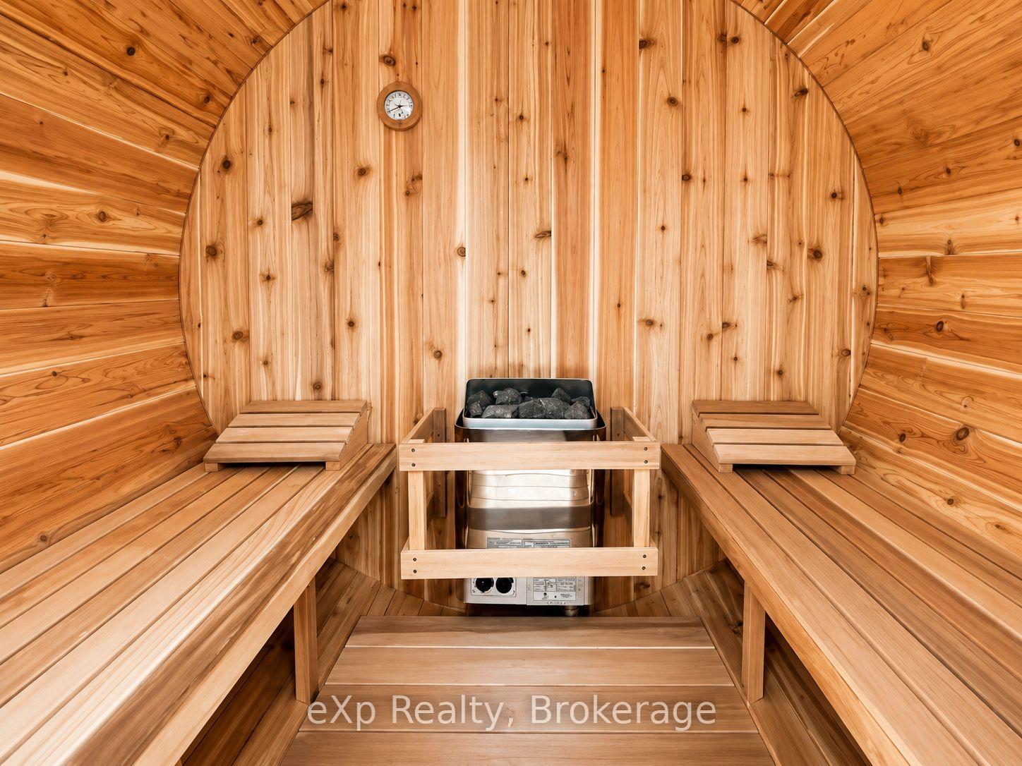Photo 33 of 1084 Bonnie Lake Road, Bracebridge, Macaulay — HOMEH