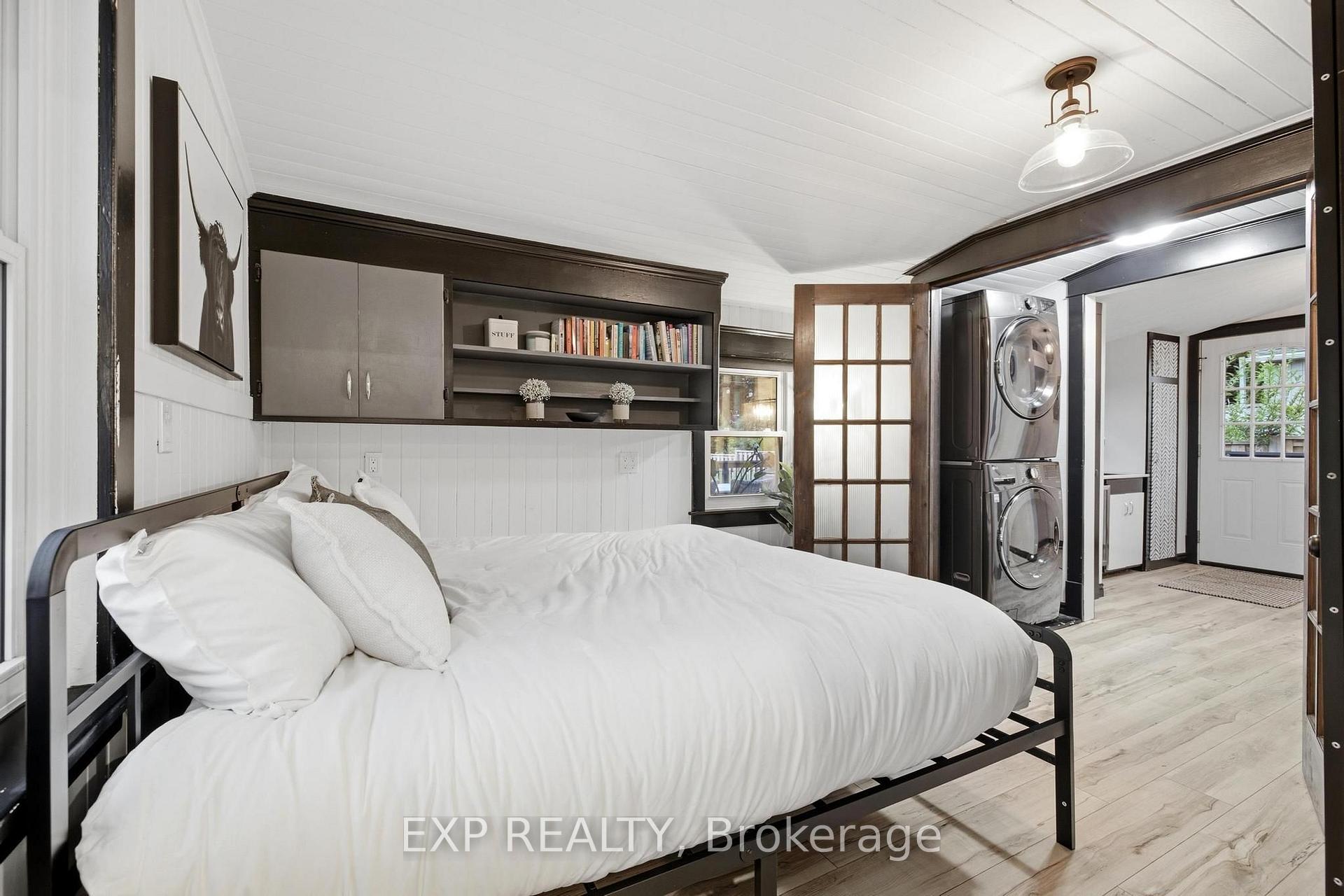 Photo 18 of 35 Arthur Street N, Woolwich, Elmira — HOMEH