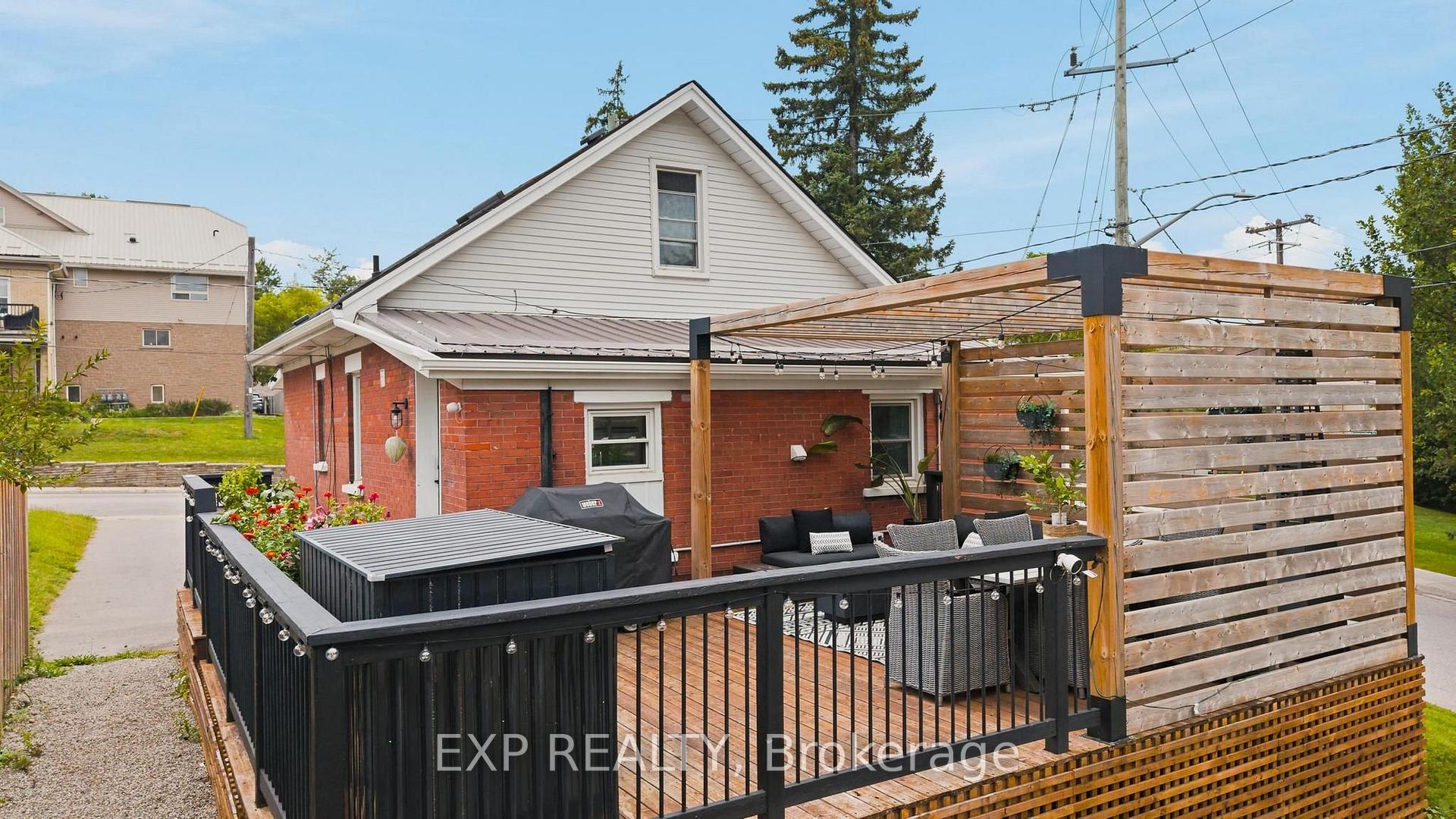 Photo 30 of 35 Arthur Street N, Woolwich, Elmira — HOMEH