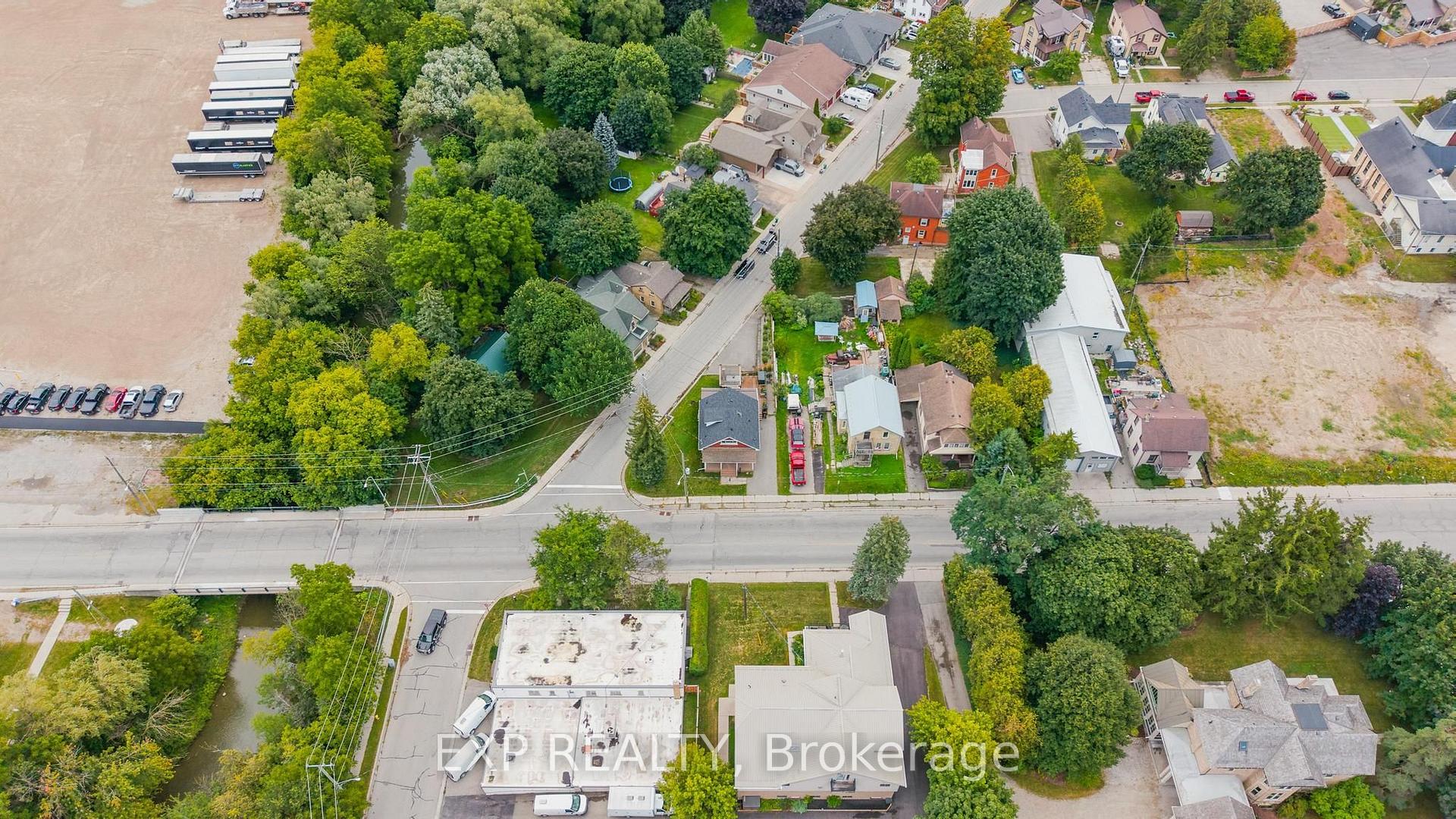 Photo 35 of 35 Arthur Street N, Woolwich, Elmira — HOMEH