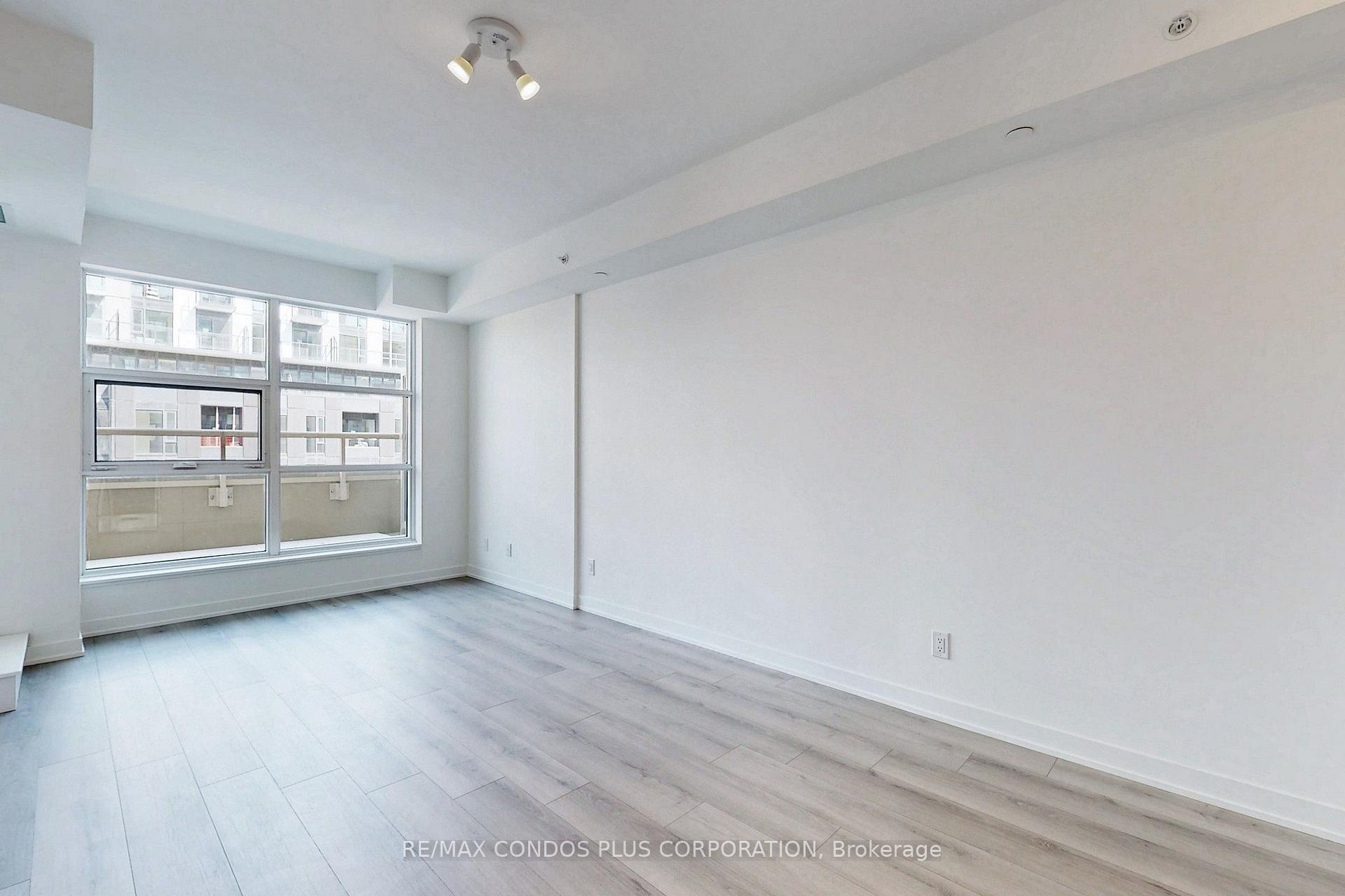 Photo 6 of Unit 710, 1787 St Clair Avenue W, Toronto, Weston-Pellam Park — HOMEH