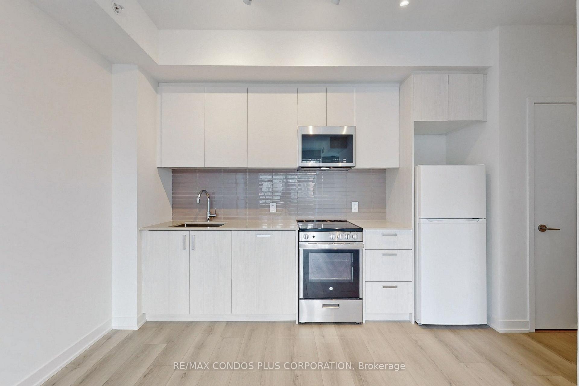 Photo 12 of Unit 710, 1787 St Clair Avenue W, Toronto, Weston-Pellam Park — HOMEH