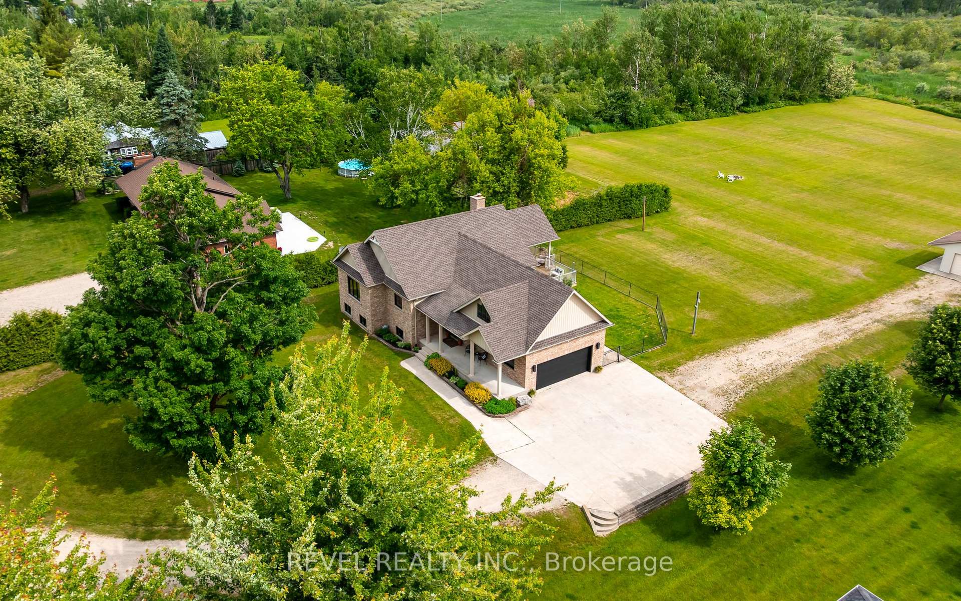 Photo 3 of 752119 Ida Street, Southgate — HOMEH