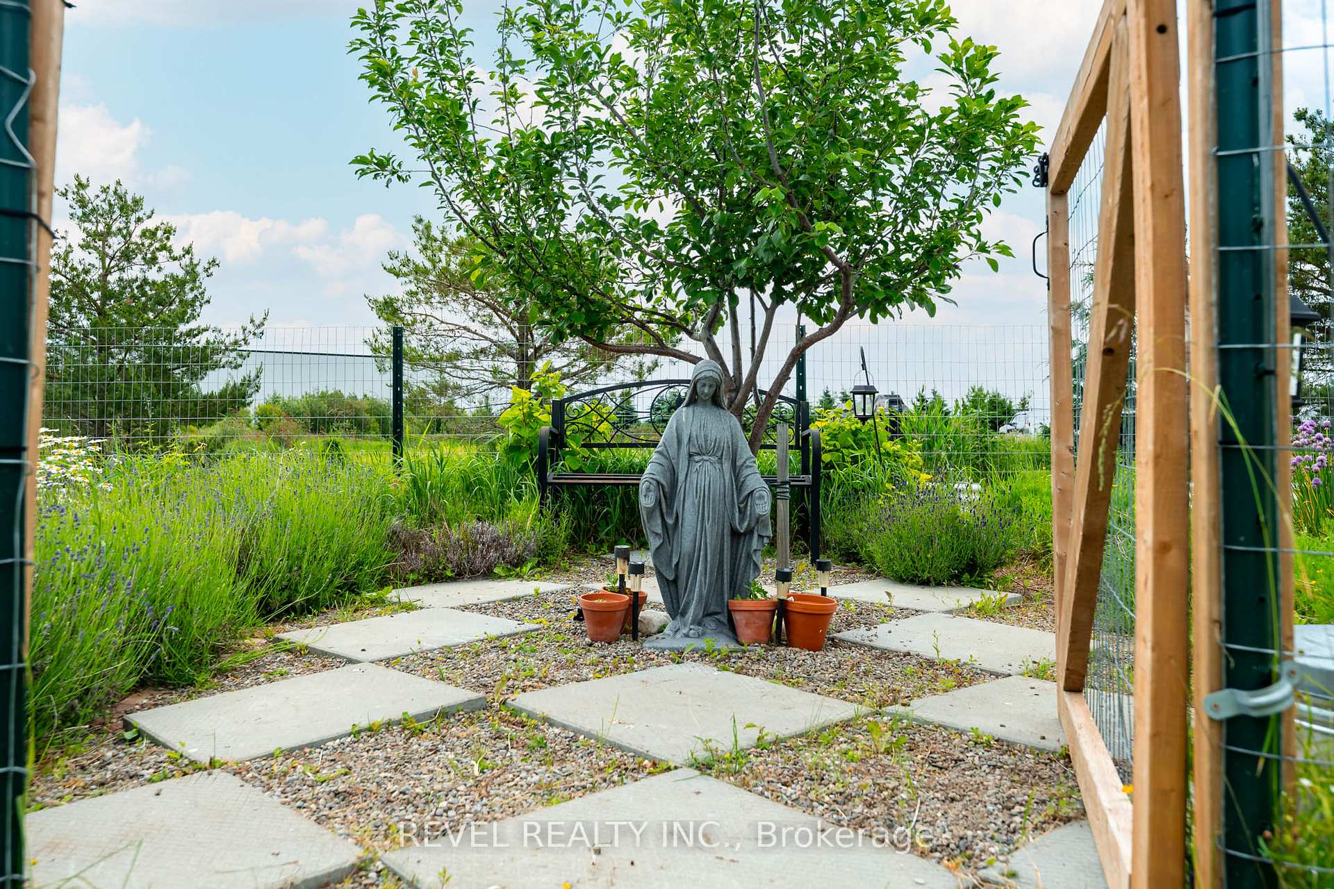 Photo 46 of 752119 Ida Street, Southgate — HOMEH