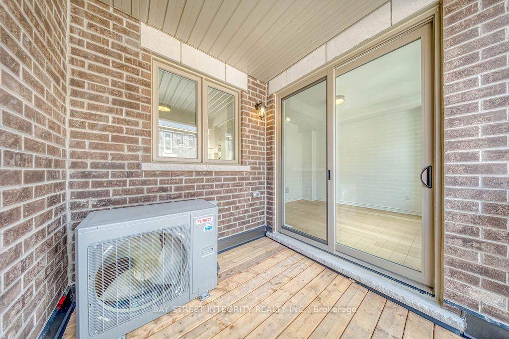 Photo 15 of 338 Stony Hill Boulevard, Markham, Rural Markham — HOMEH