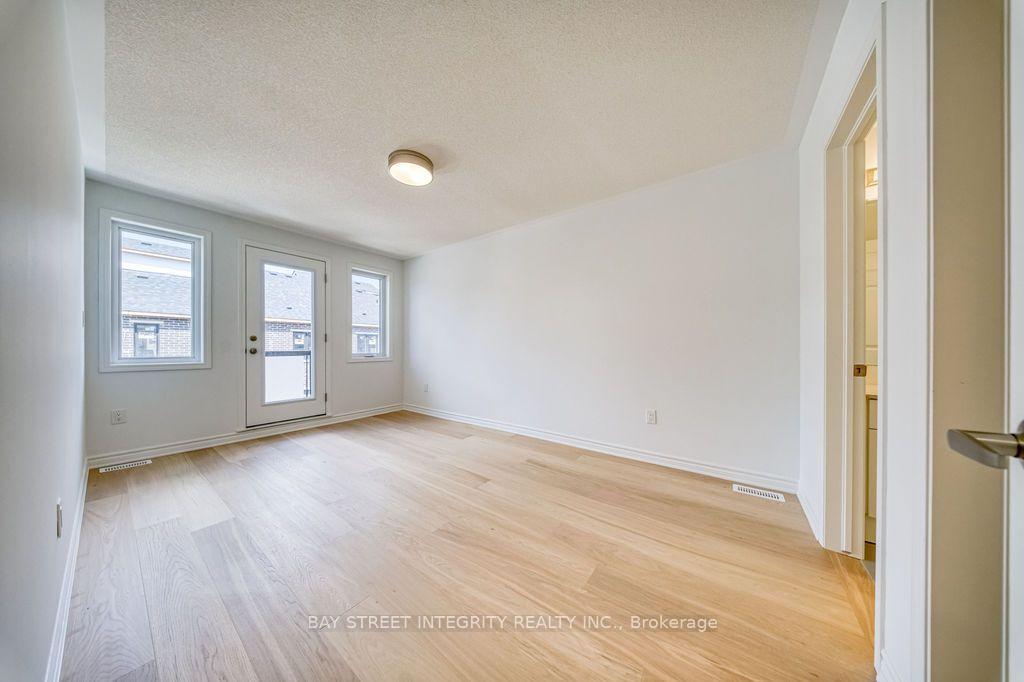 Photo 17 of 338 Stony Hill Boulevard, Markham, Rural Markham — HOMEH