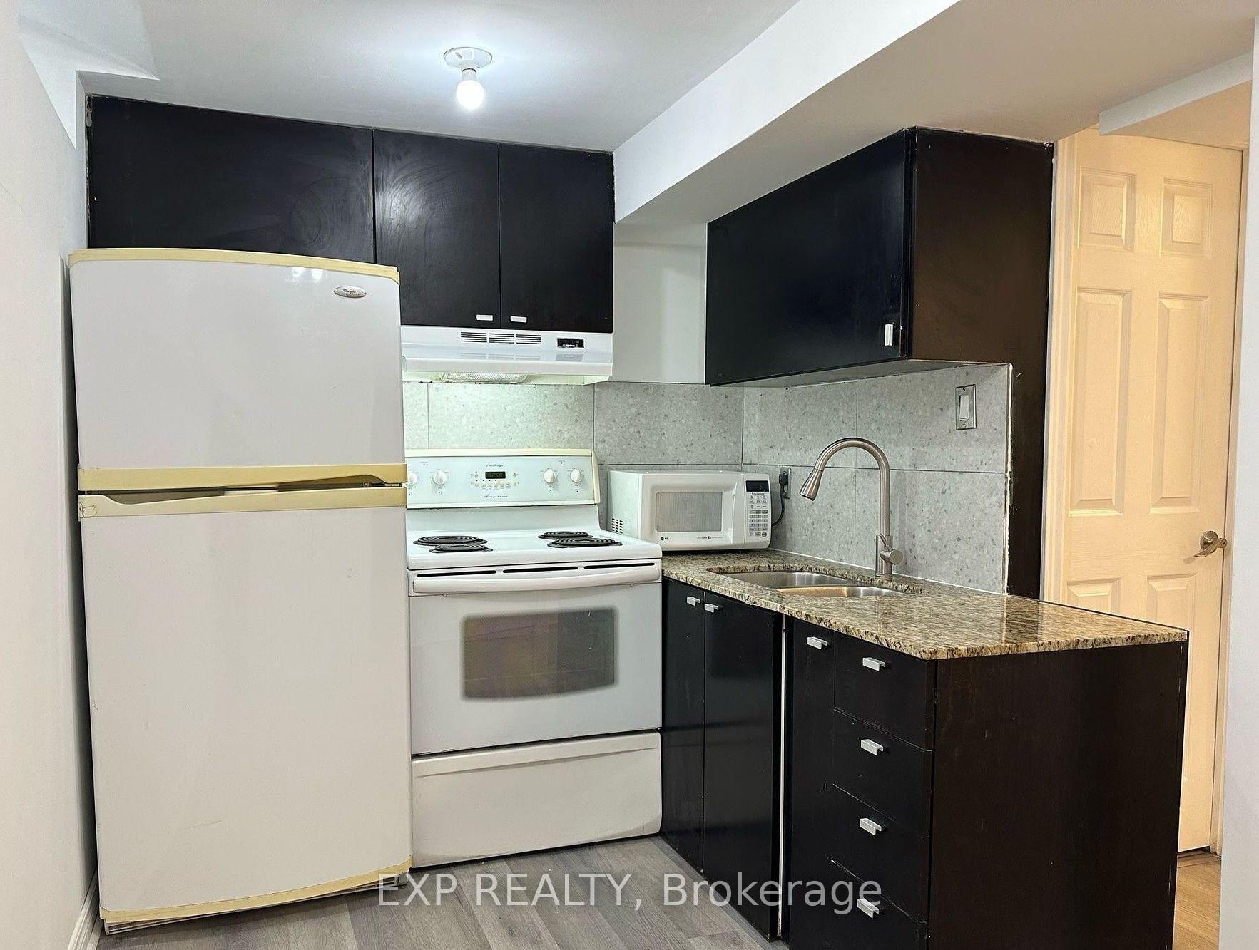 Photo 9 of 43 D'ambrosio Drive, Barrie, Painswick North — HOMEH