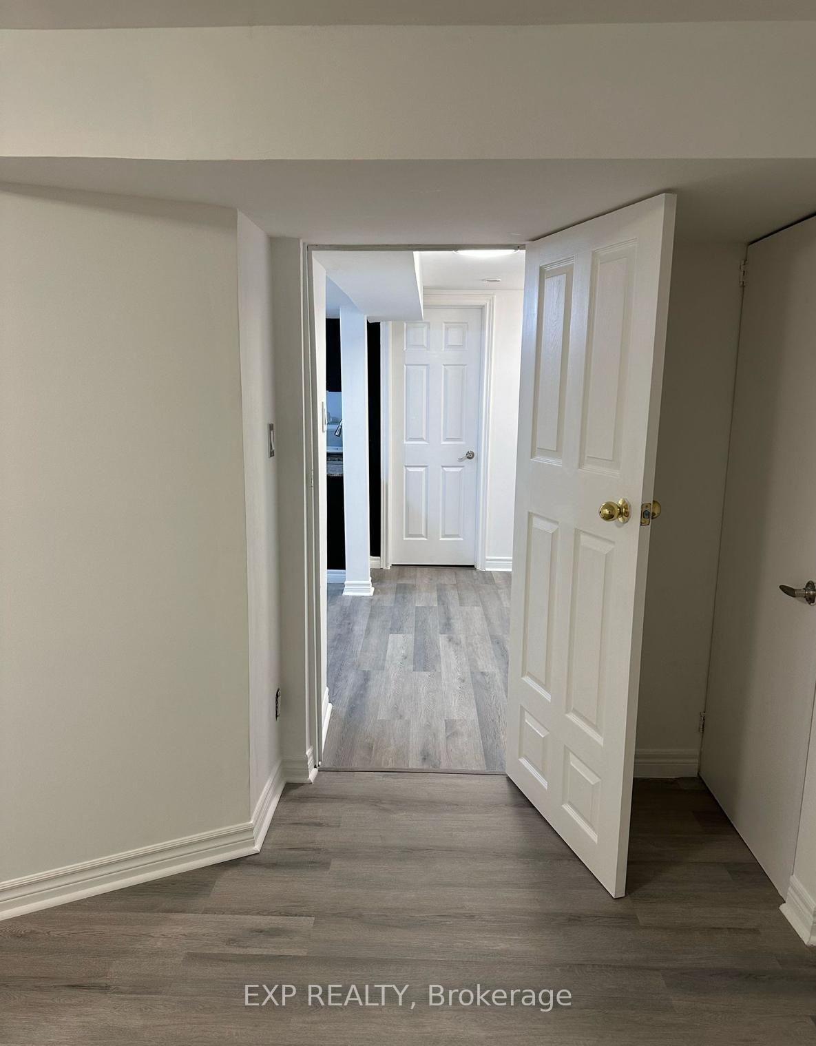 Photo 15 of 43 D'ambrosio Drive, Barrie, Painswick North — HOMEH