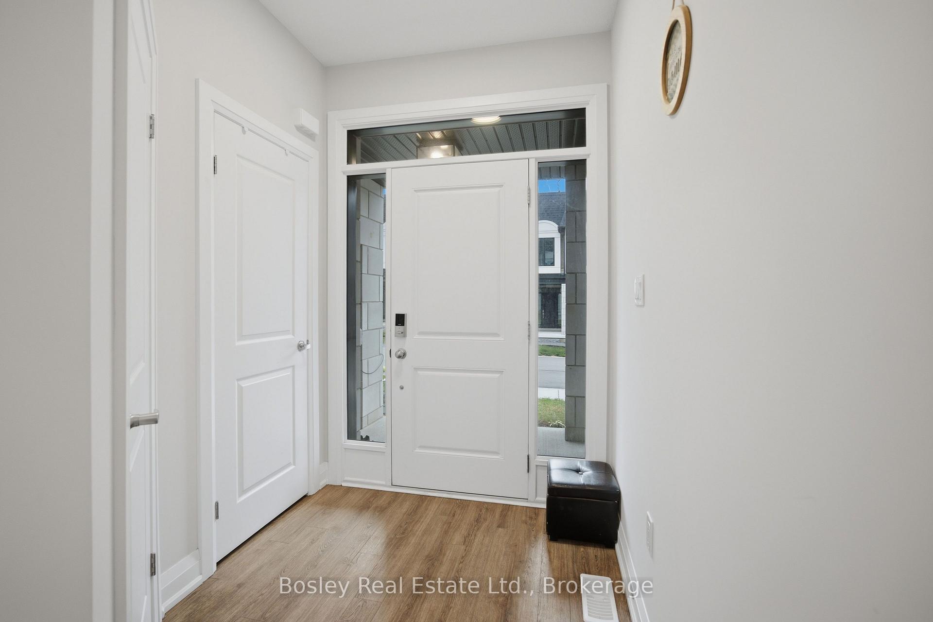 Photo 4 of Unit 29, 143 Elgin Street N, Cambridge, Alison — HOMEH