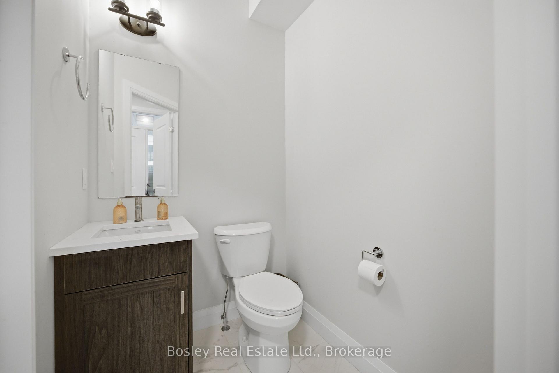 Photo 13 of Unit 29, 143 Elgin Street N, Cambridge, Alison — HOMEH