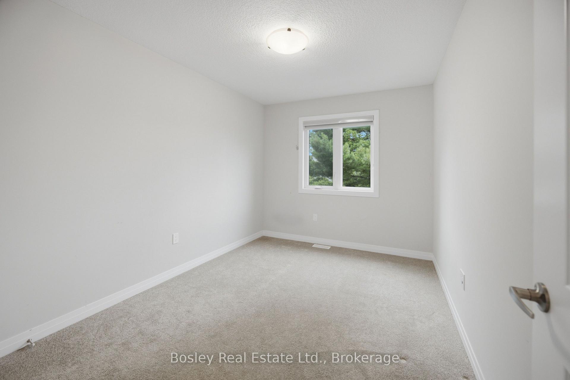 Photo 23 of Unit 29, 143 Elgin Street N, Cambridge, Alison — HOMEH