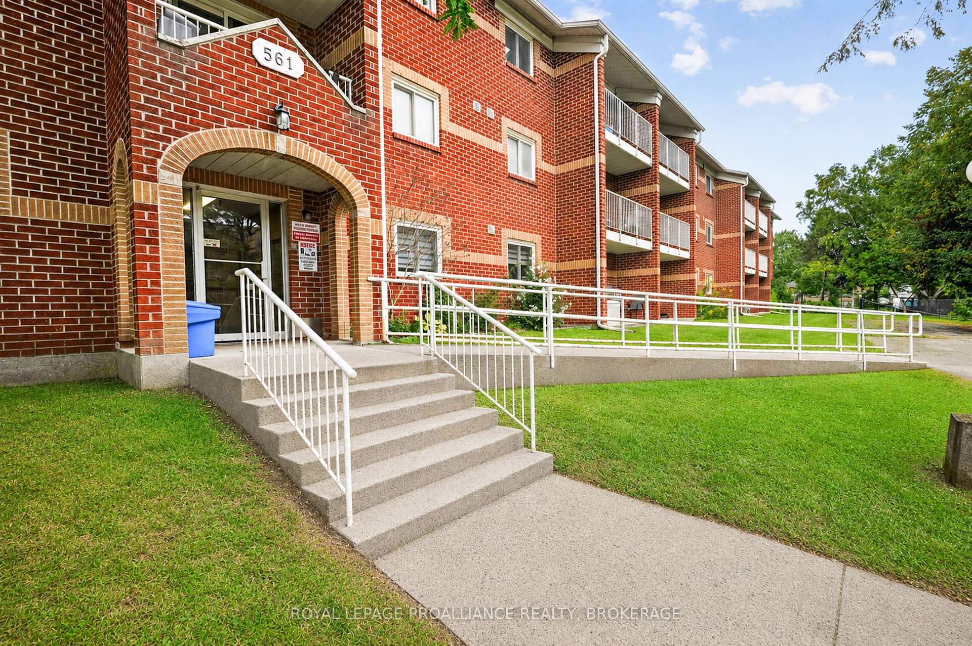 Photo 2 of Unit 210, 561 Armstrong Road, Kingston, East Gardiners Rd — HOMEH
