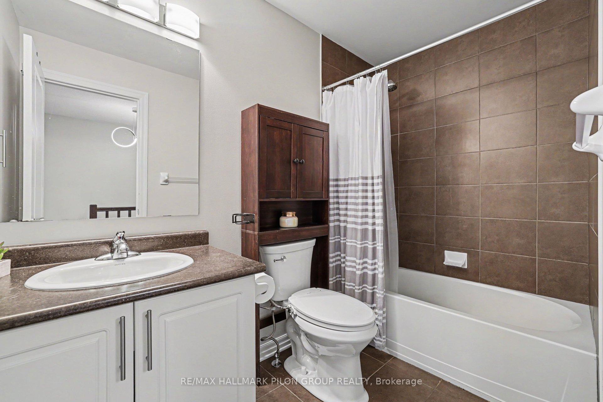 Photo 16 of 673 Spring Valley Drive, Ottawa, Mer Bleue/Bradley Estates/Anderson Park — HOMEH